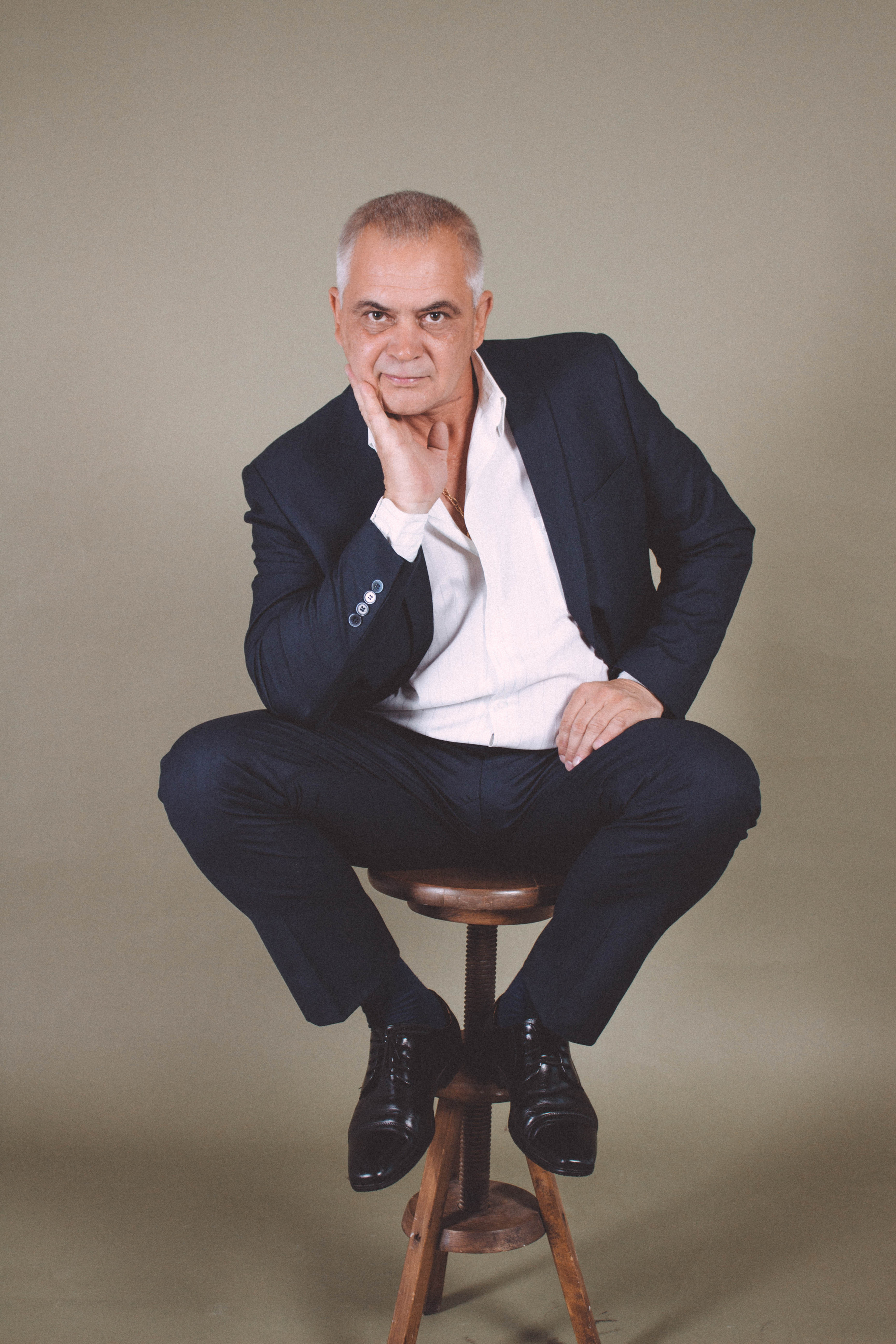 Семейная съёмка в студии. Фотограф Шагалов Михаил