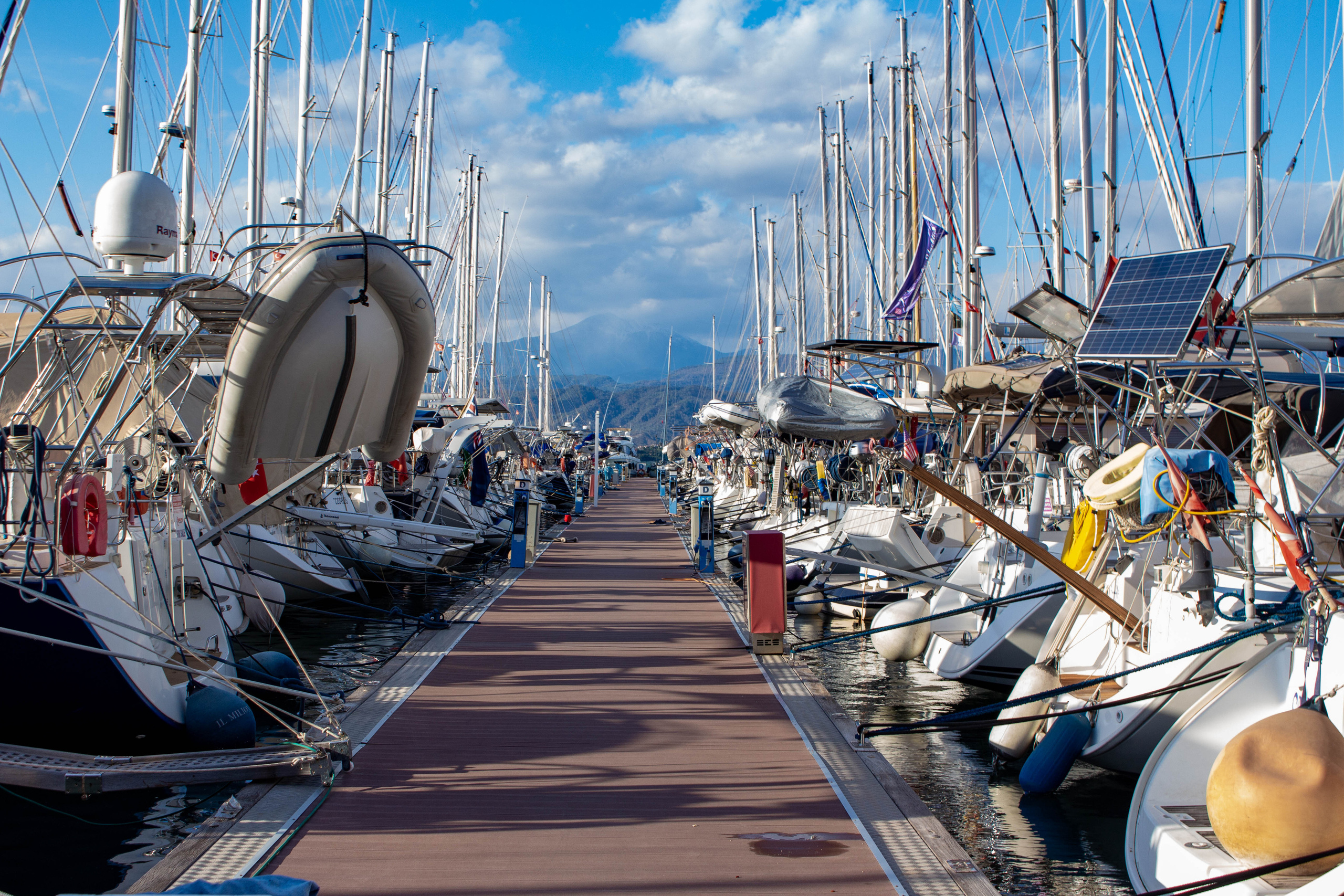 Семейная съёмка на яхте. Фотограф Шагалов Михаил