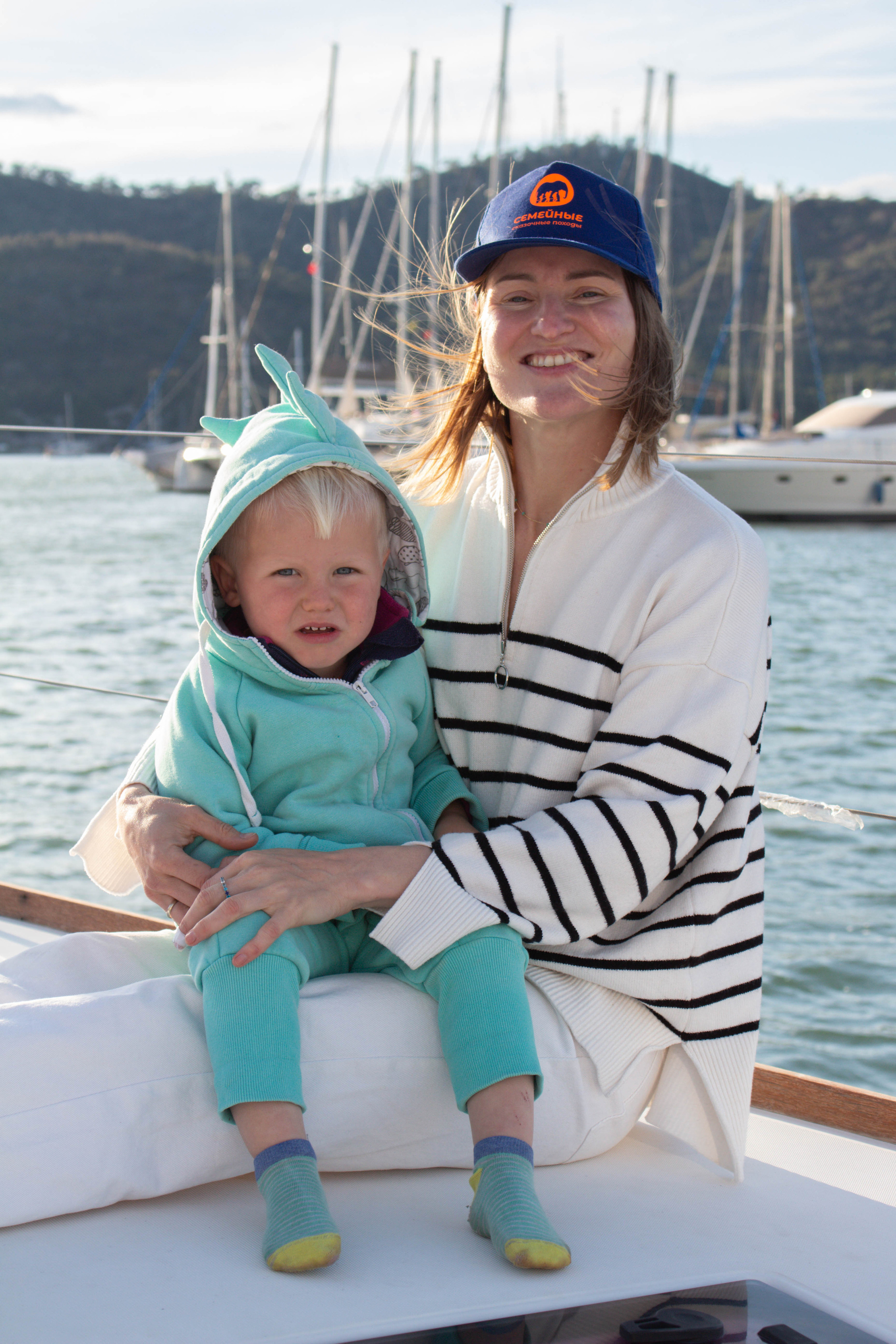 Семейная съёмка на яхте. Фотограф Шагалов Михаил