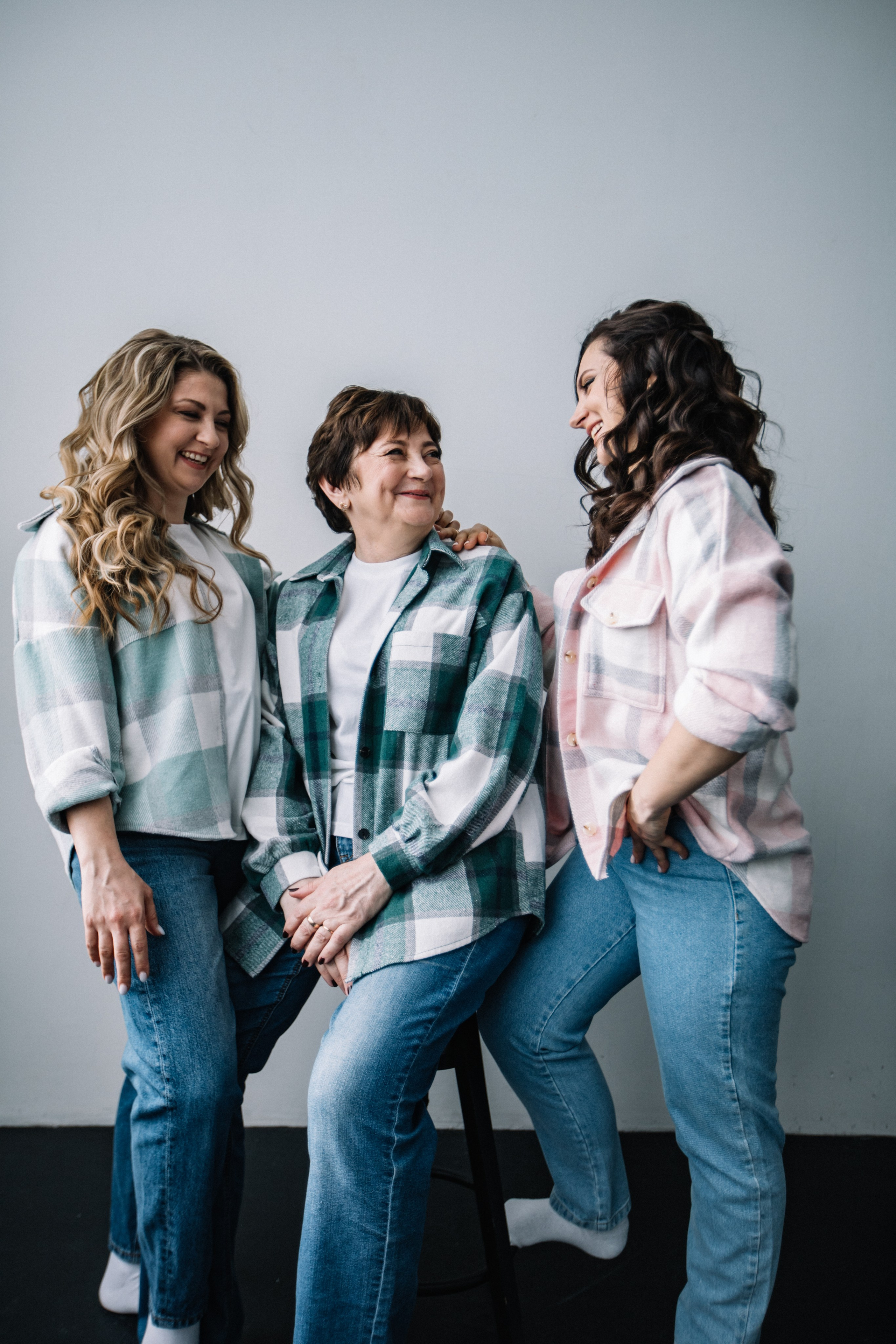 Настя, Маша и Мама. Главная