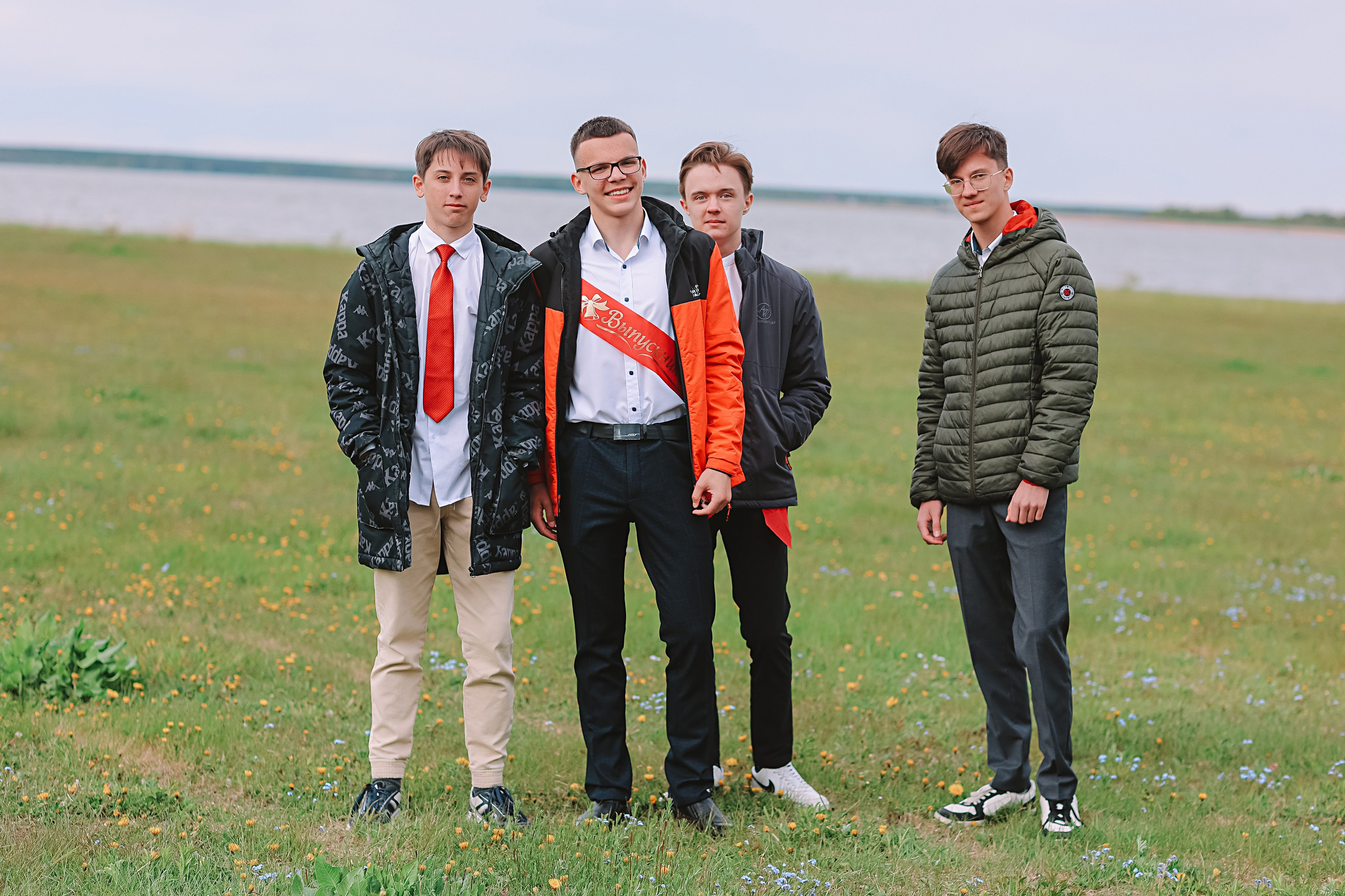 Последний звонок. Семейный фотограф Тюмень, фотограф на роды Салмина Мария