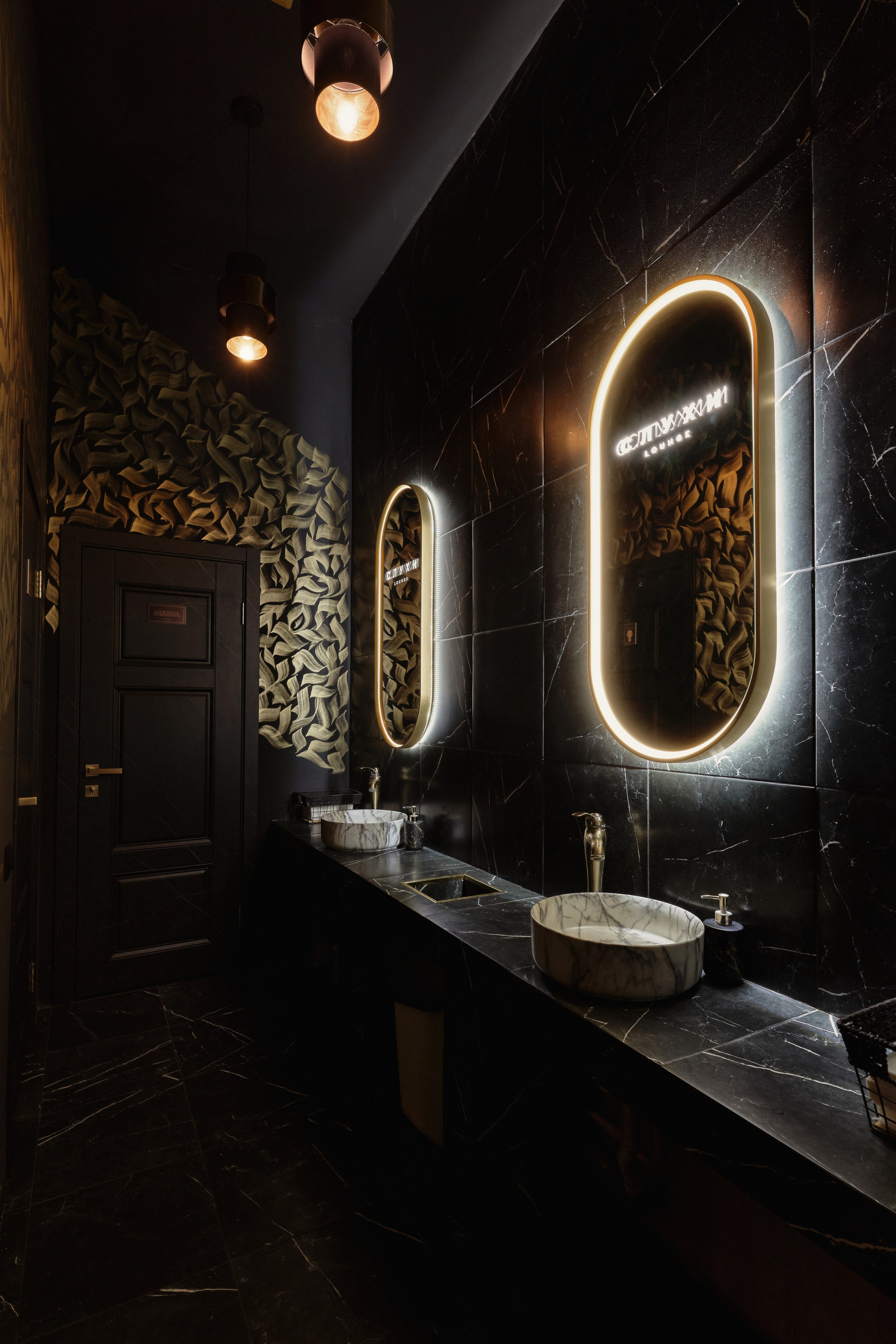 Interior. Другой взгляд на фотографию