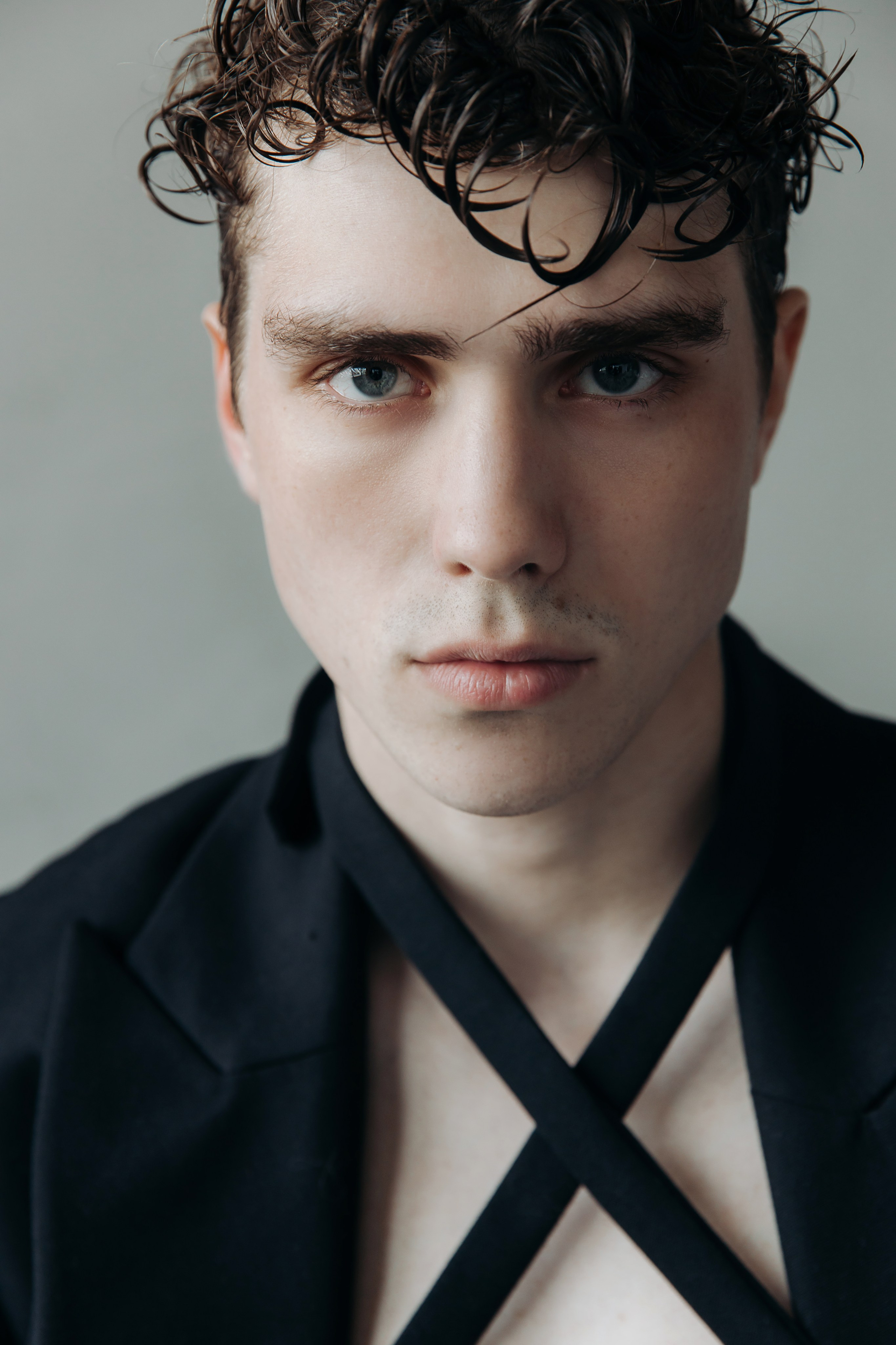 Саша. Главная