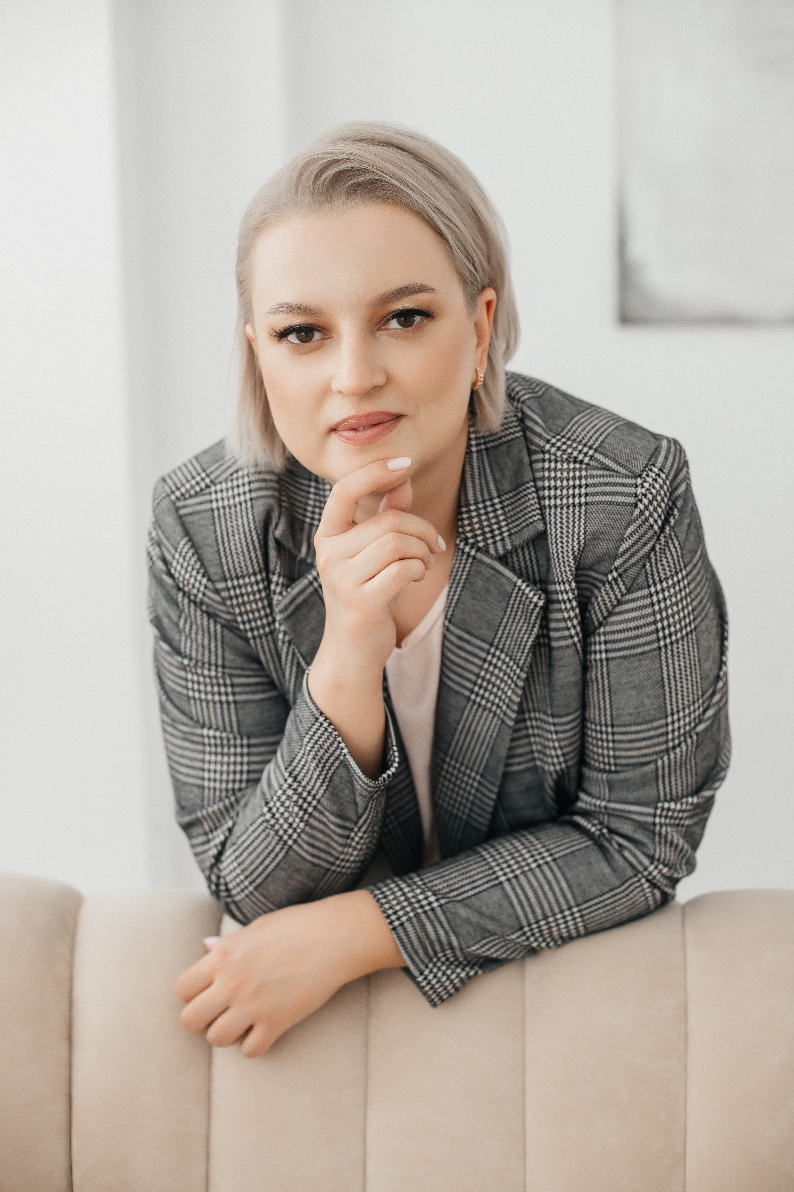 Деловой портрет. Креативный и женский Фотограф Омске Наталья Лебедева