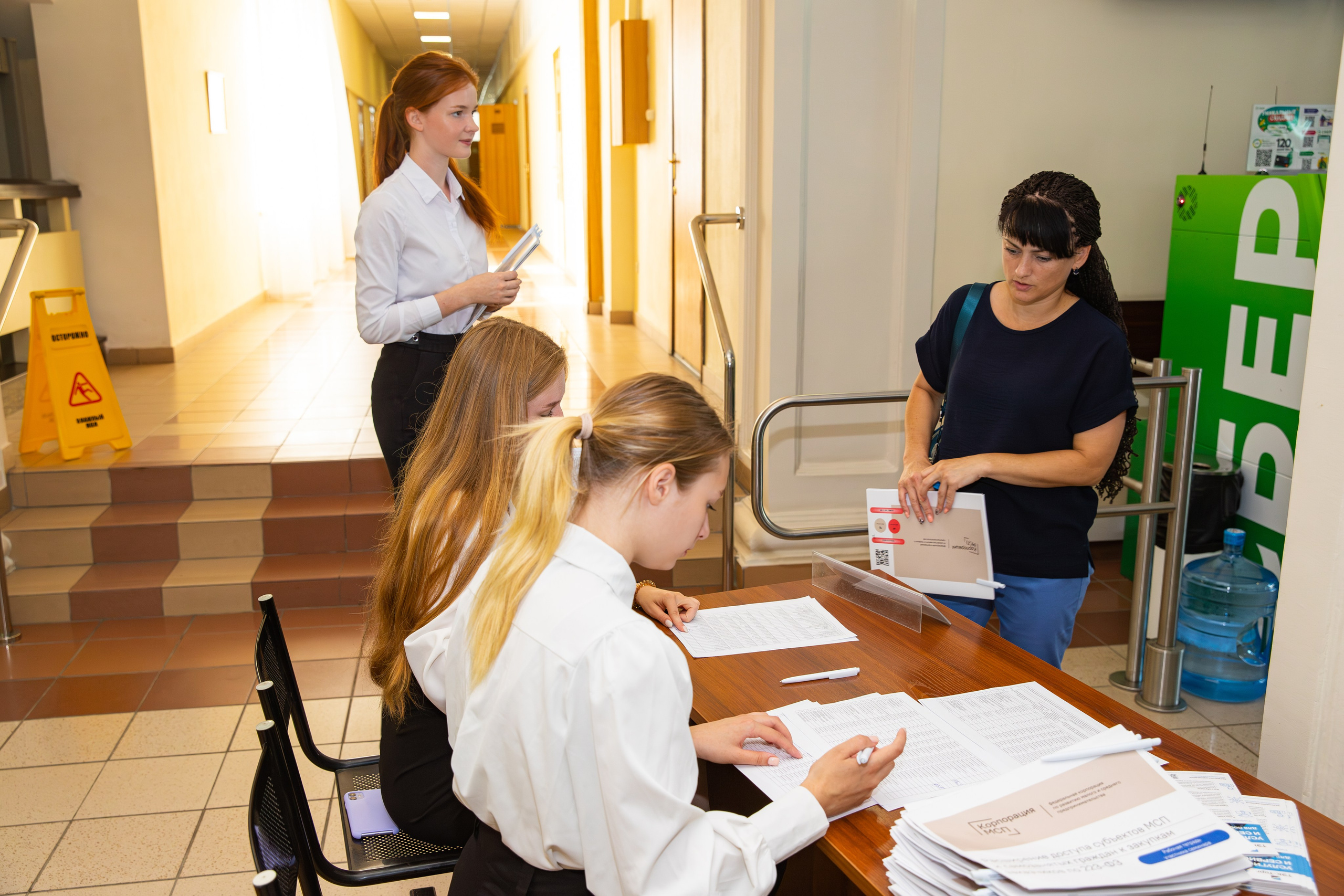 Бизнес конференция между крупным бизнесом и малым. Фотограф Александр Поздняков  Новосибирск