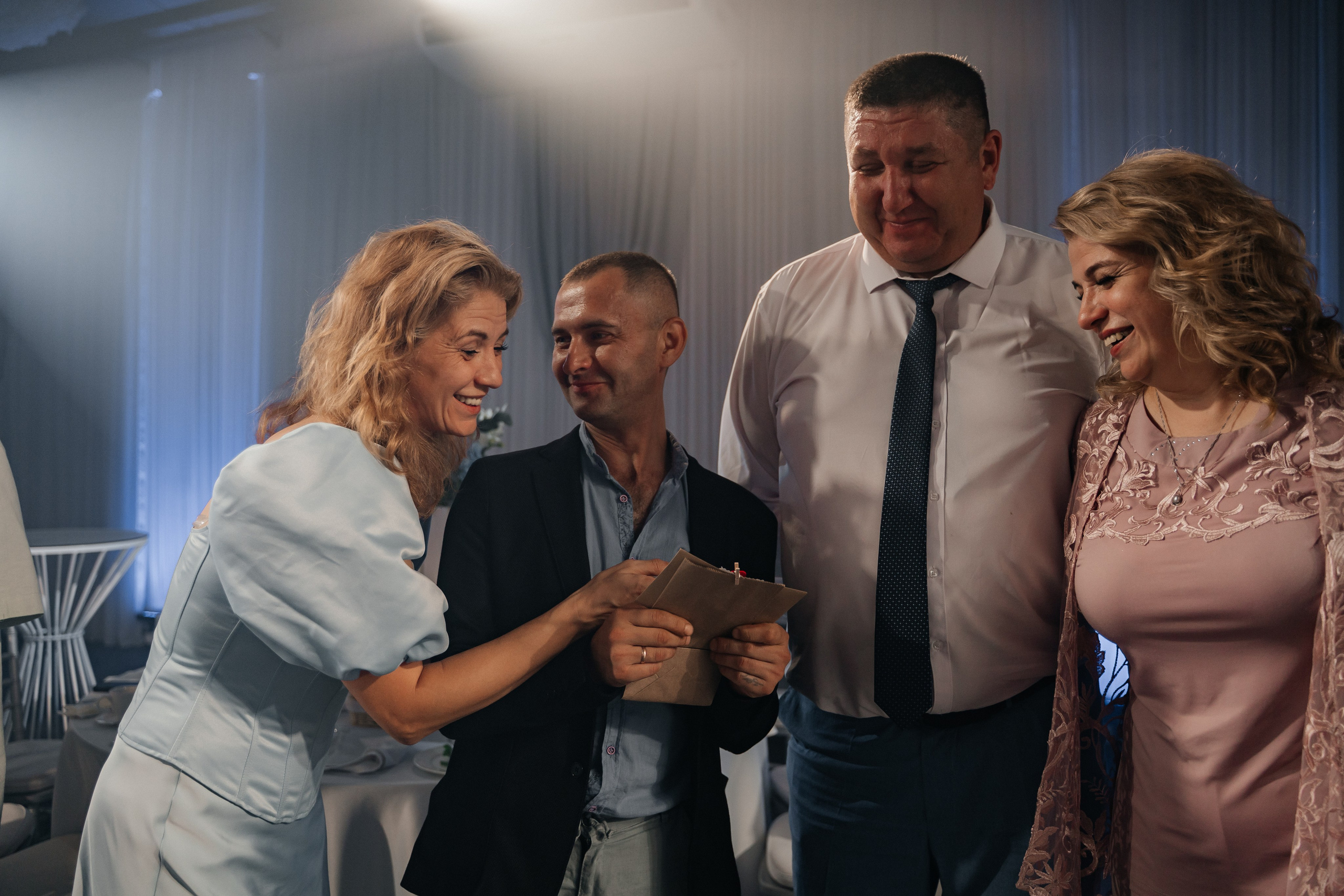 Wedding «Laugh and cry». Свадебные фотограф и видеограф Наталья и Анатолий Новиковы СПб