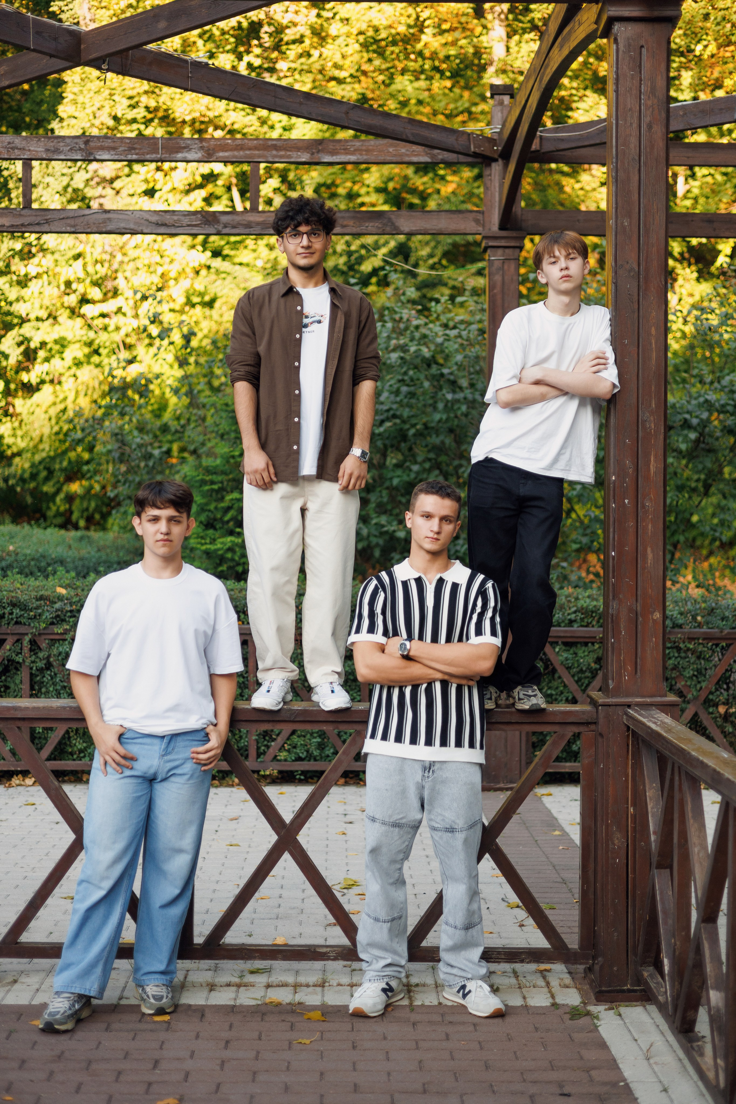 Локация для коллективных кадров № 6. Выпускные альбомы клевербук Воронеж