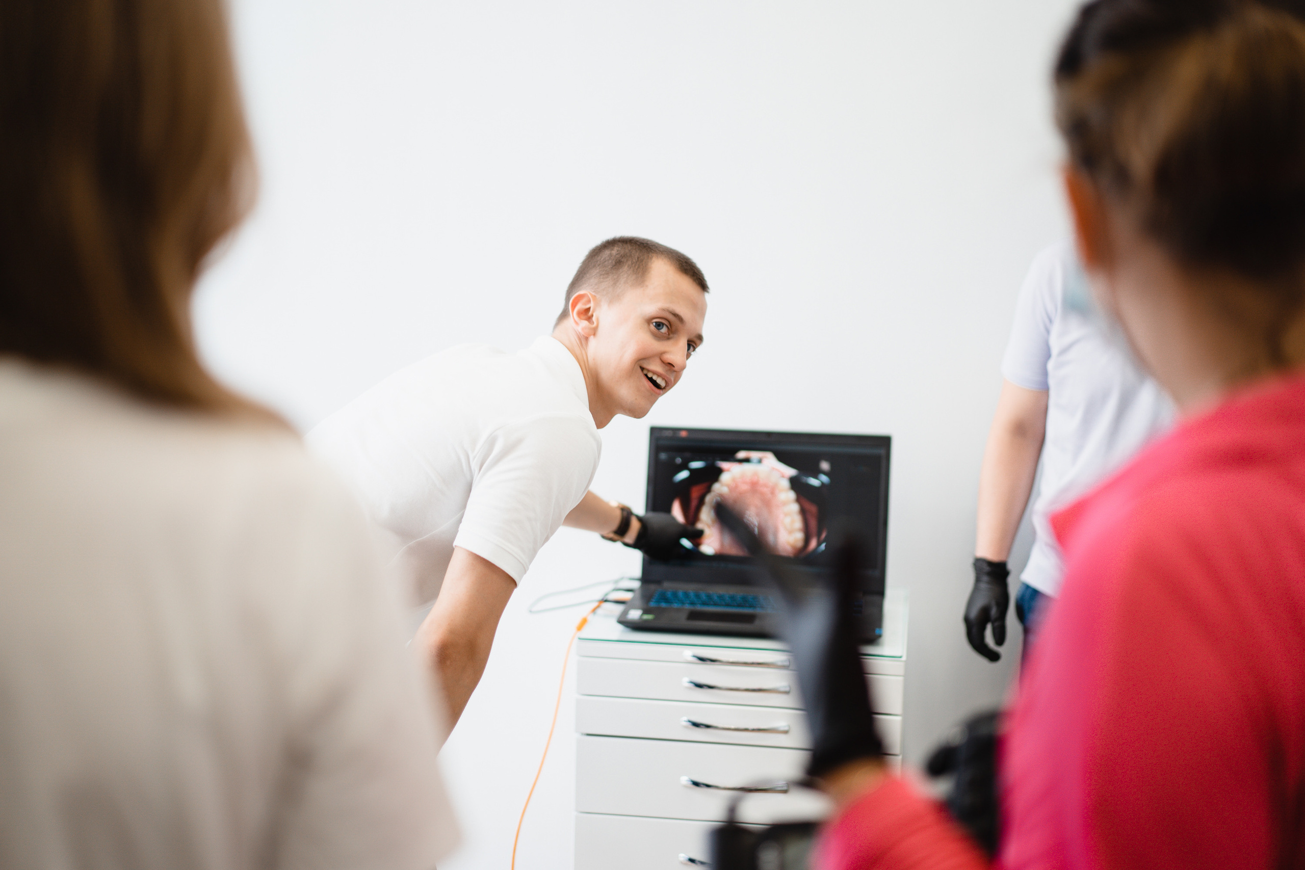 «Дентальная фотография PRO» / Сияние / Красноярск 2021. Онлайн-курс Dental Photo PRO: теория, практика, применение