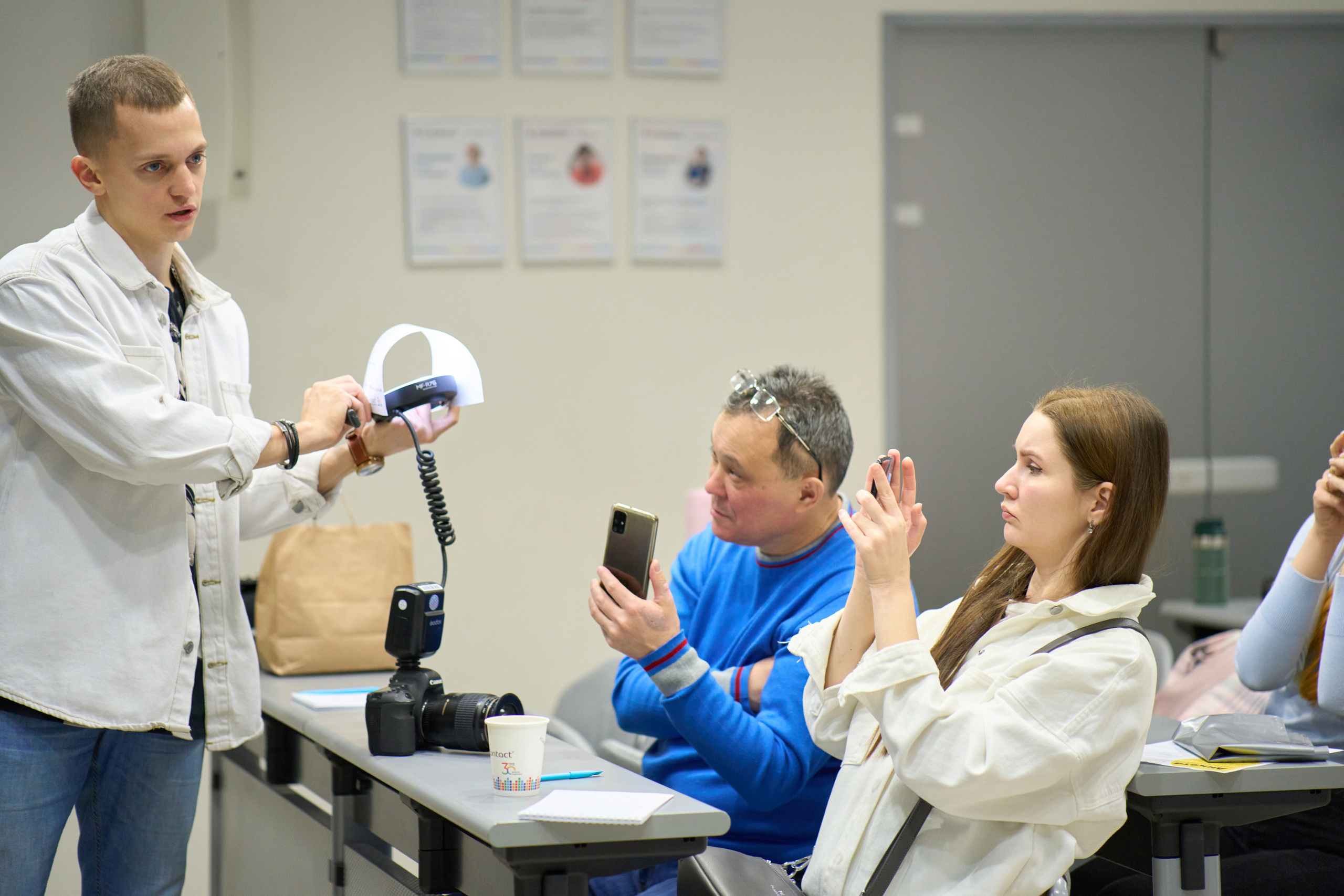 «Дентальная фотография PRO» / Contact / Красноярск. Онлайн-курс Dental Photo PRO: теория, практика, применение