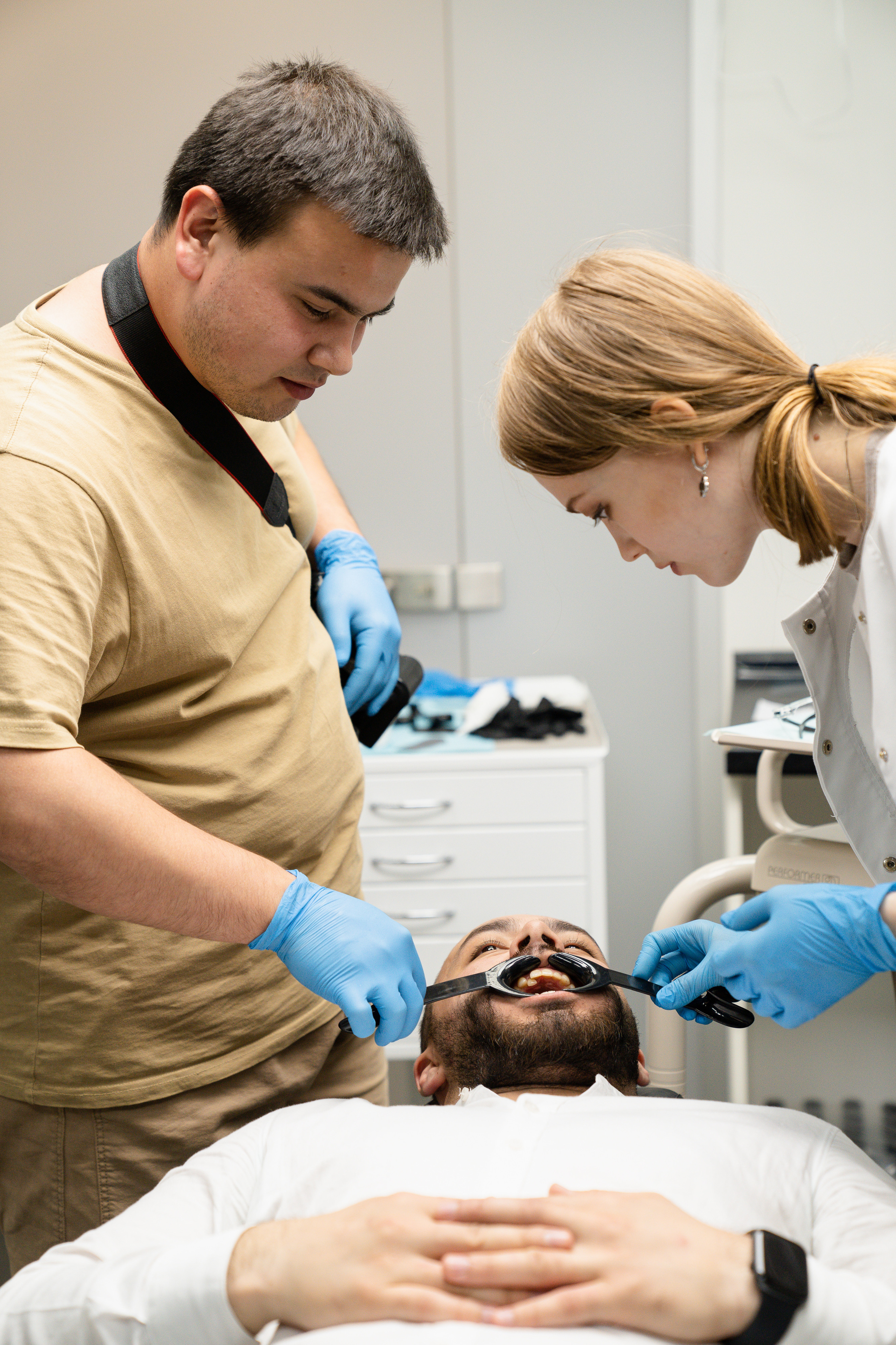 «Основы дентальной фотографии» / Стоматология Доктора Гуфрона / Красноярск 2022. Онлайн-курс Dental Photo PRO: теория, практика, применение