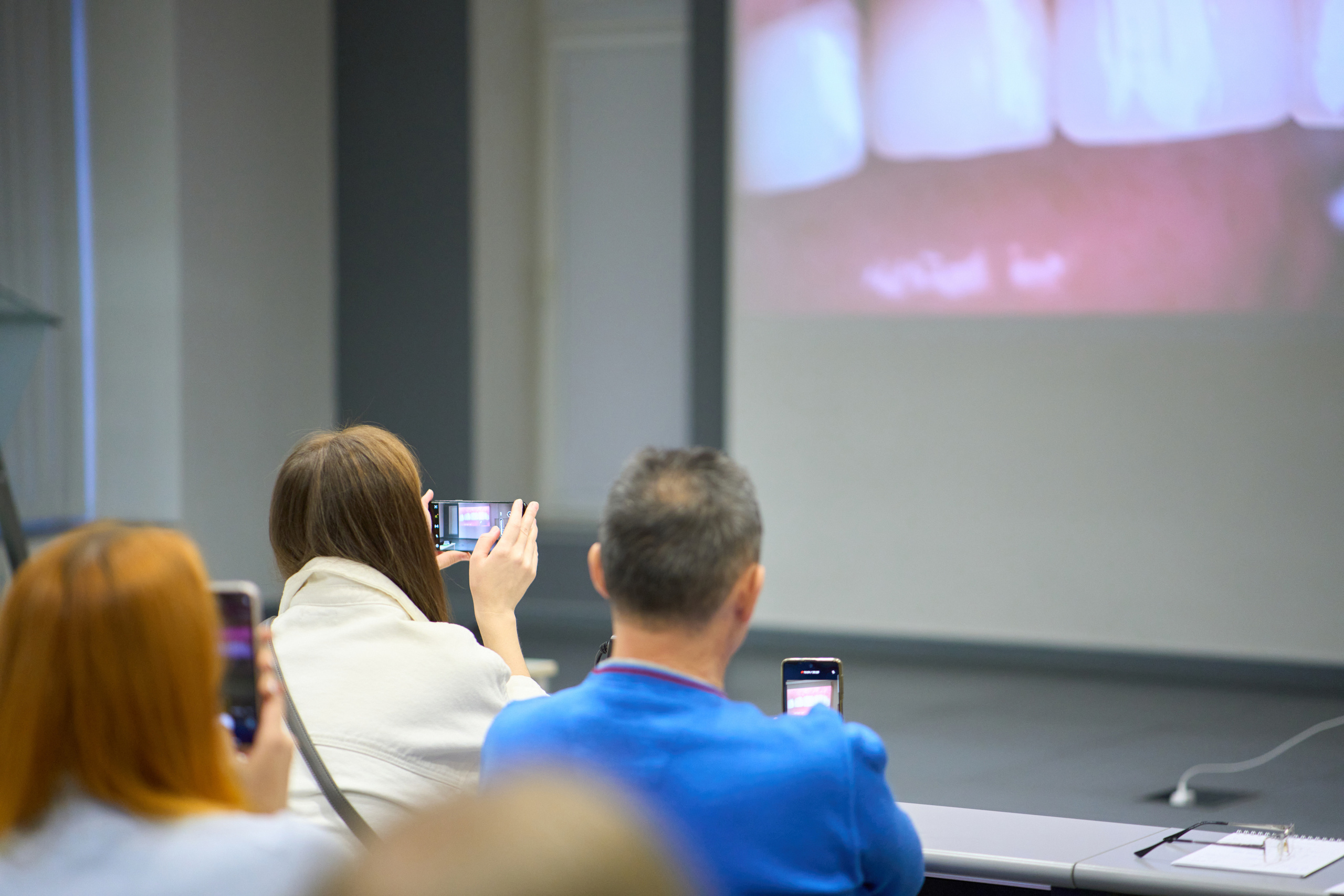 «Дентальная фотография PRO» / Contact / Красноярск. Онлайн-курс Dental Photo PRO: теория, практика, применение