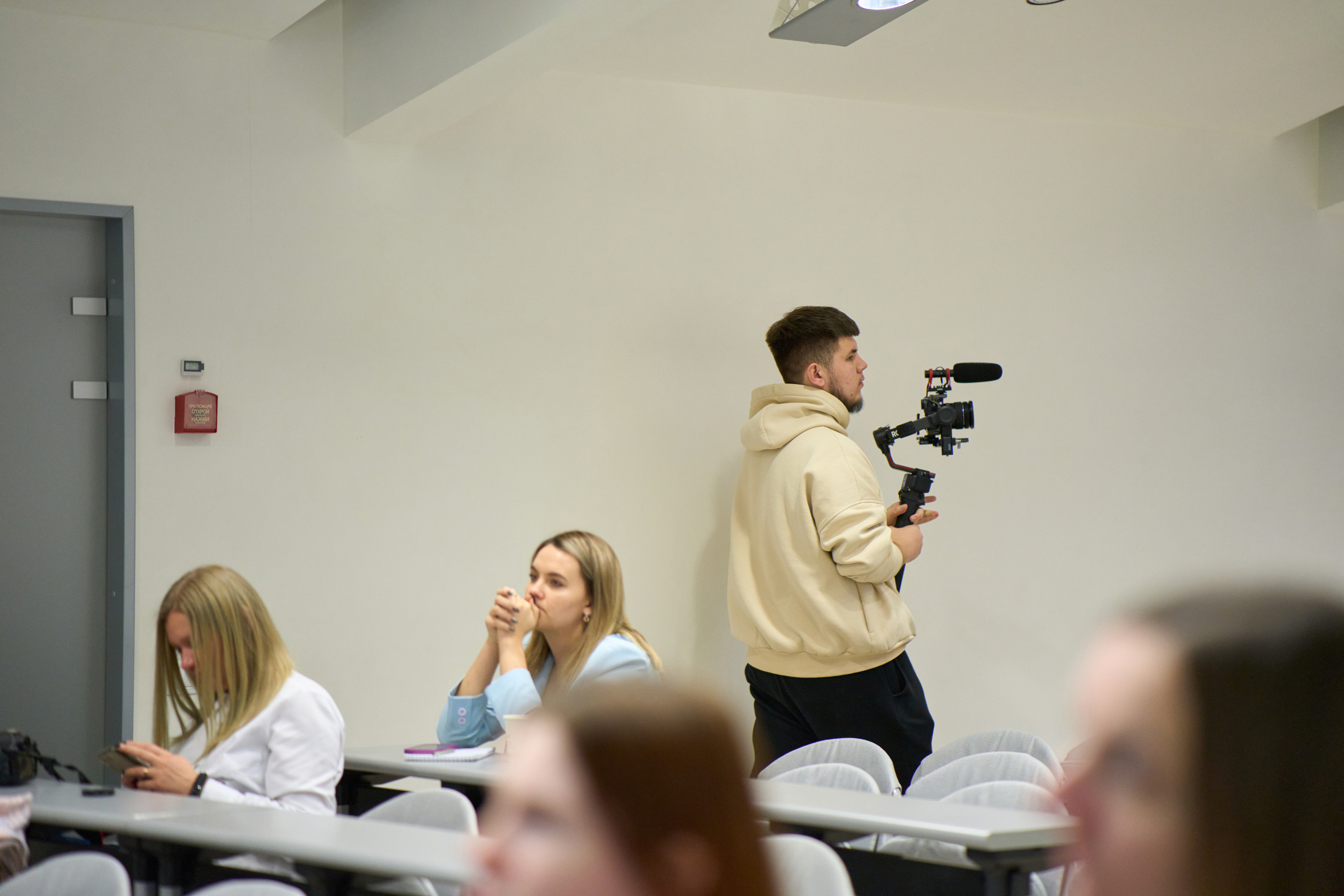 «Дентальная фотография PRO» / Contact / Красноярск. Онлайн-курс Dental Photo PRO: теория, практика, применение