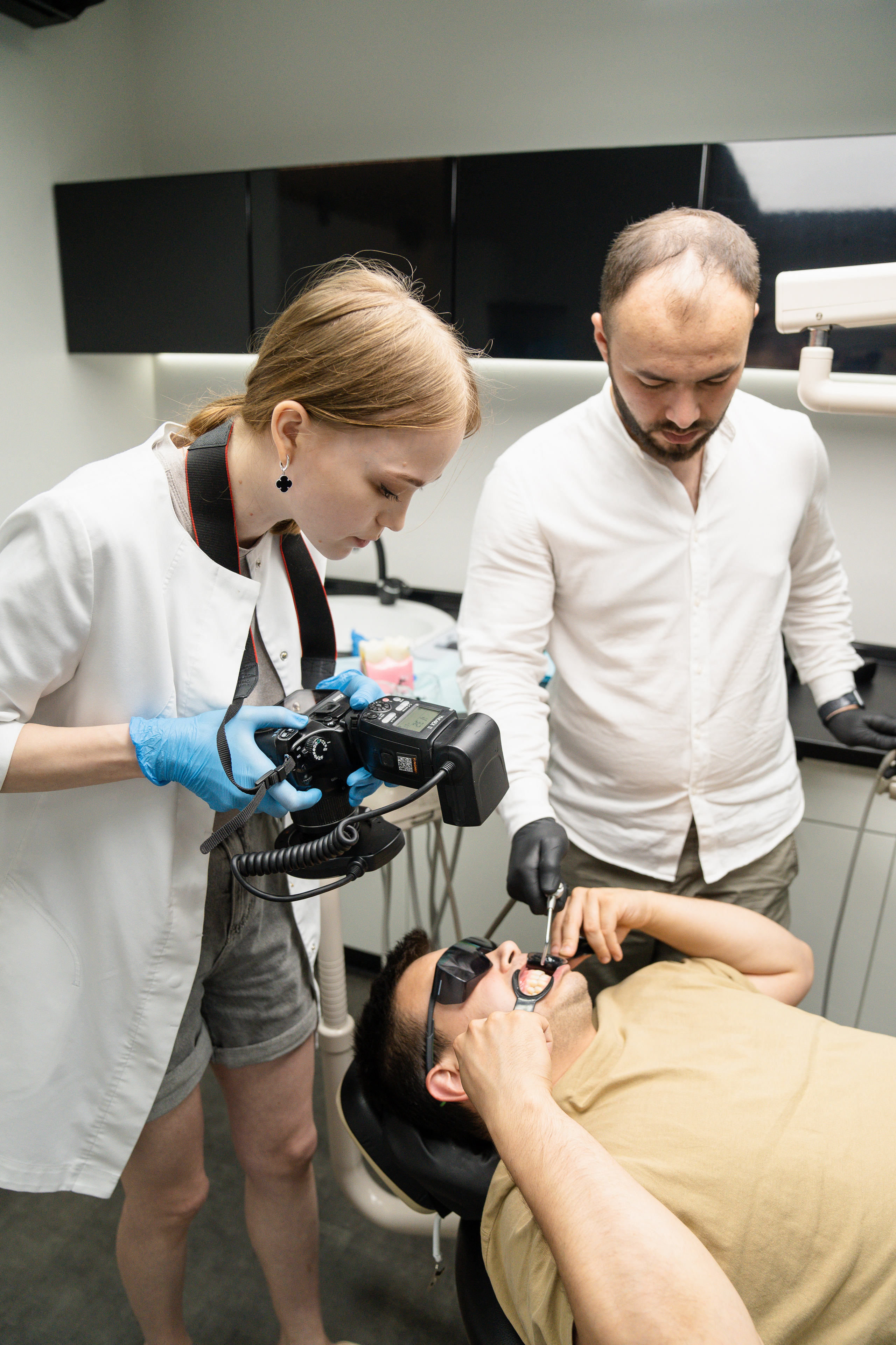 «Основы дентальной фотографии» / Стоматология Доктора Гуфрона / Красноярск 2022. Онлайн-курс Dental Photo PRO: теория, практика, применение