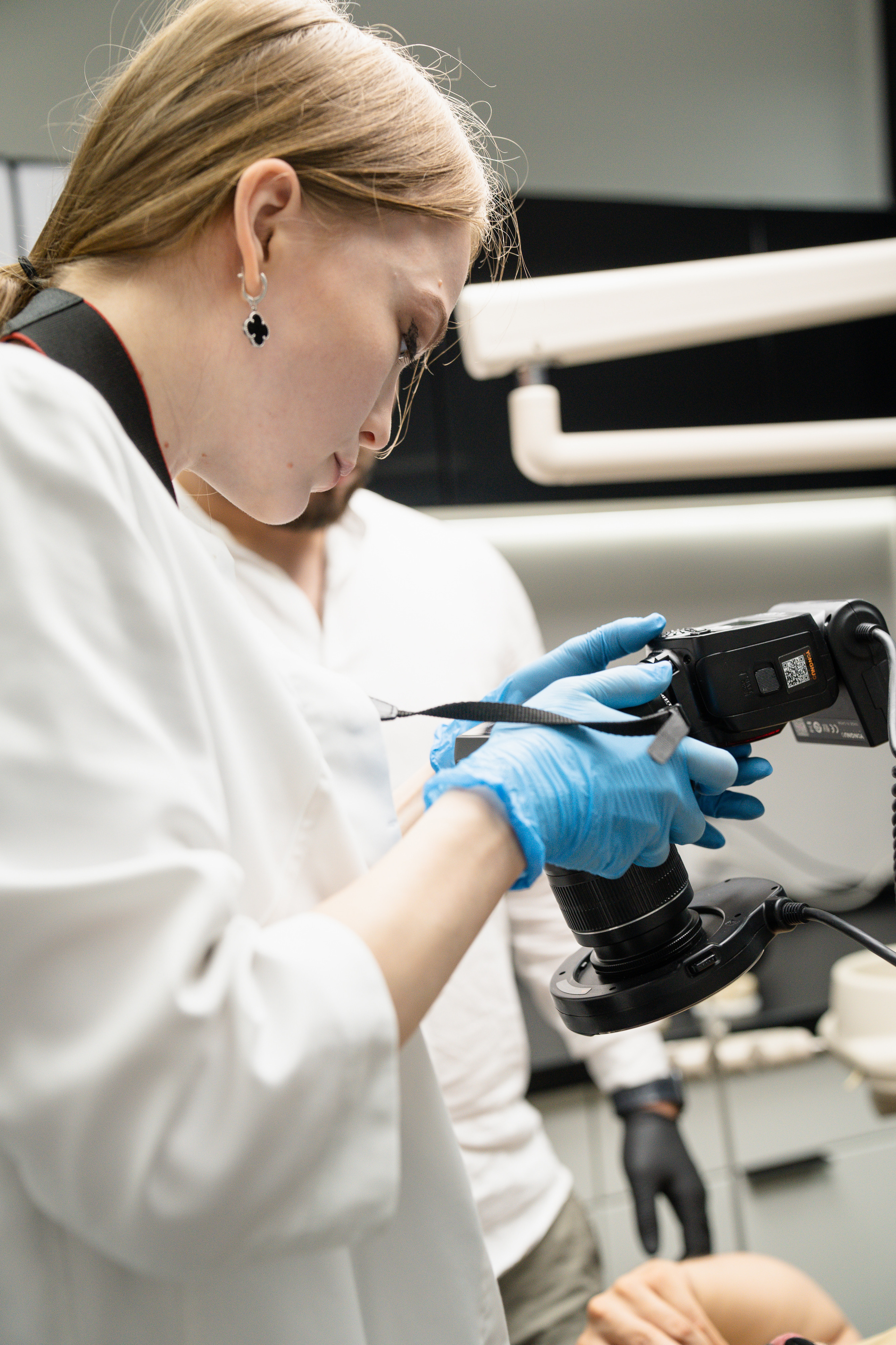 «Основы дентальной фотографии» / Стоматология Доктора Гуфрона / Красноярск 2022. Онлайн-курс Dental Photo PRO: теория, практика, применение