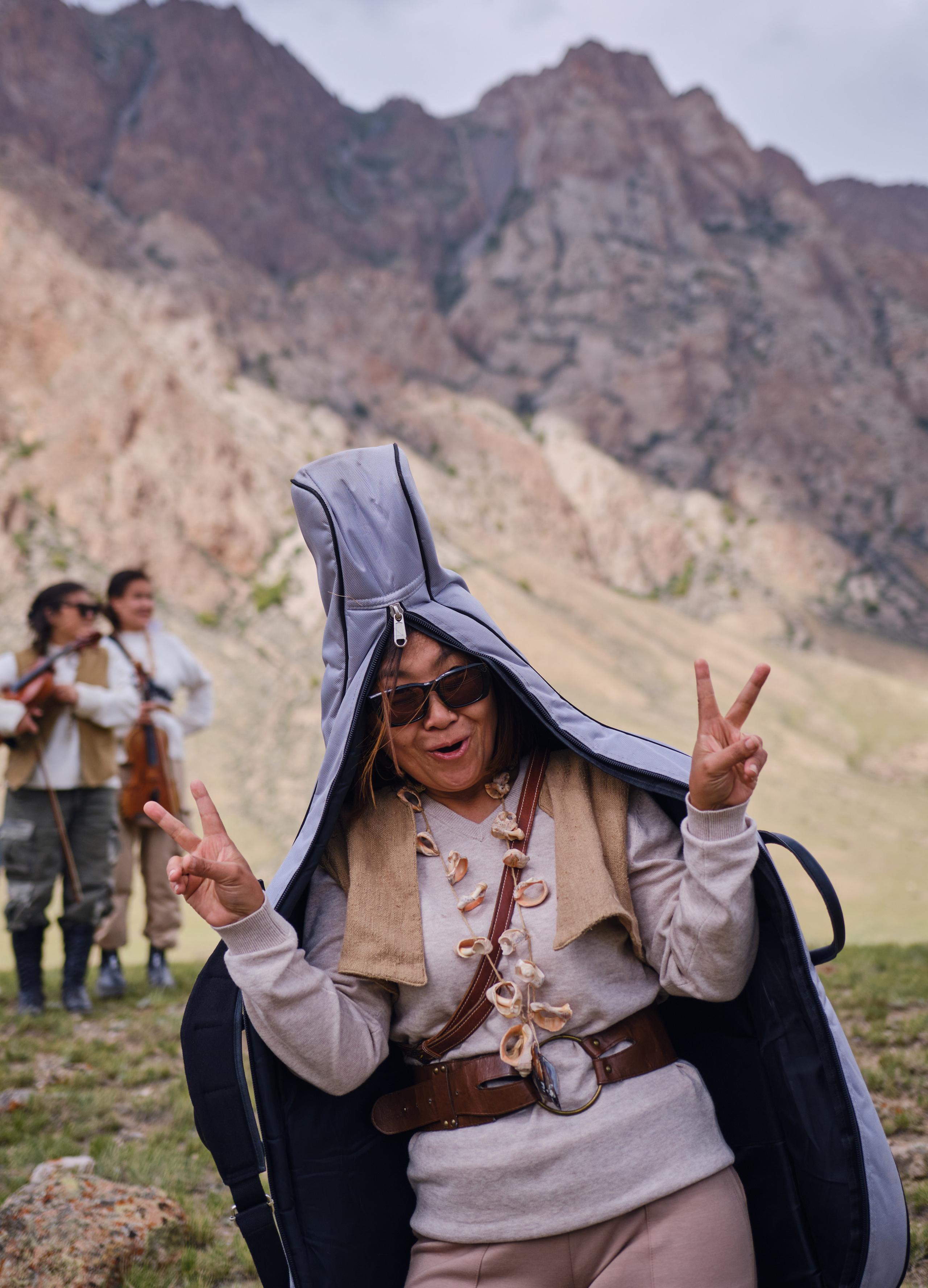 Оркестр в горах Кыргызстана. Коммерческий, репортажный фотограф в Москве Лейла Мару