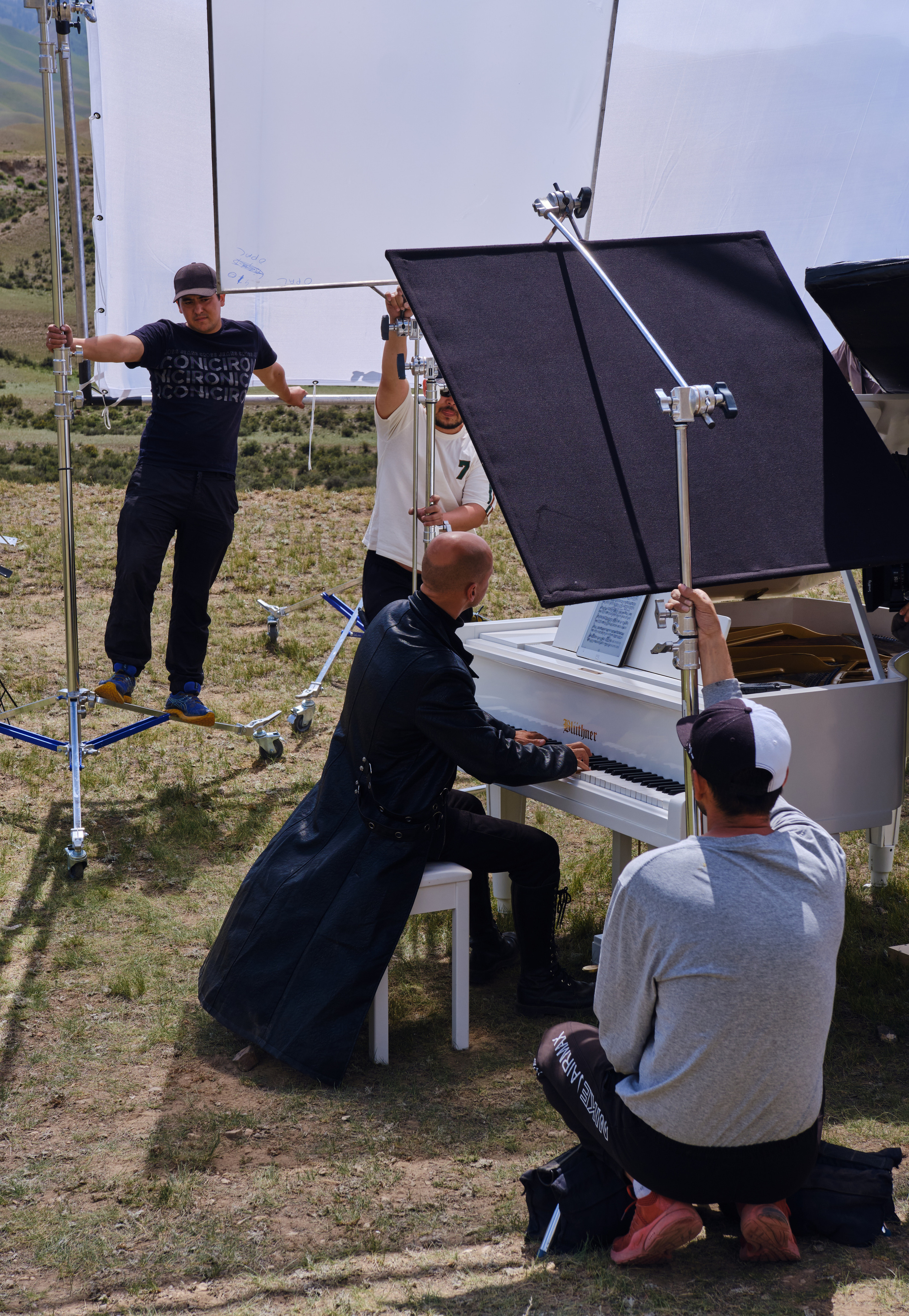 Оркестр в горах Кыргызстана. Коммерческий, репортажный фотограф в Москве Лейла Мару