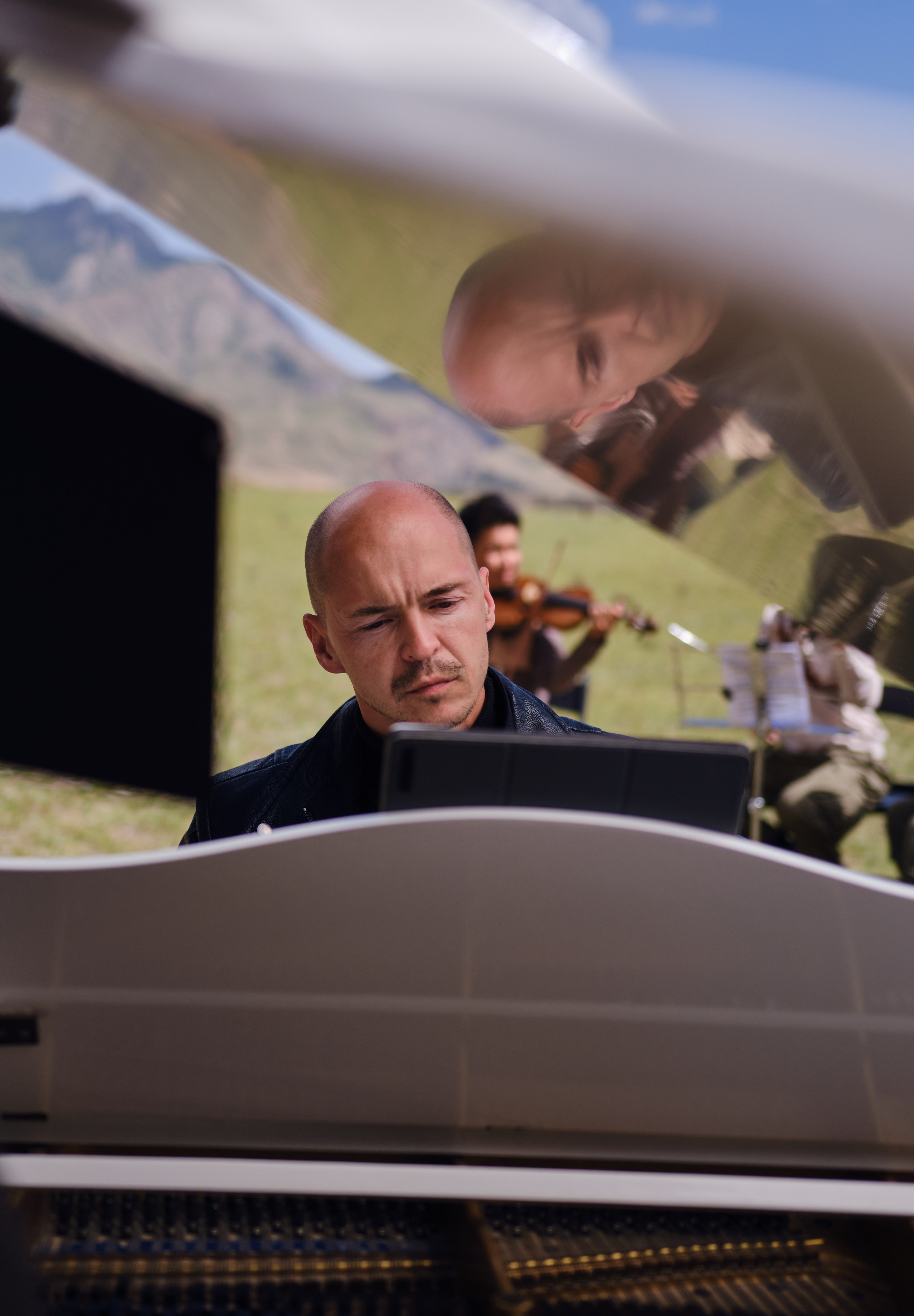 Оркестр в горах Кыргызстана. Коммерческий, репортажный фотограф в Москве Лейла Мару