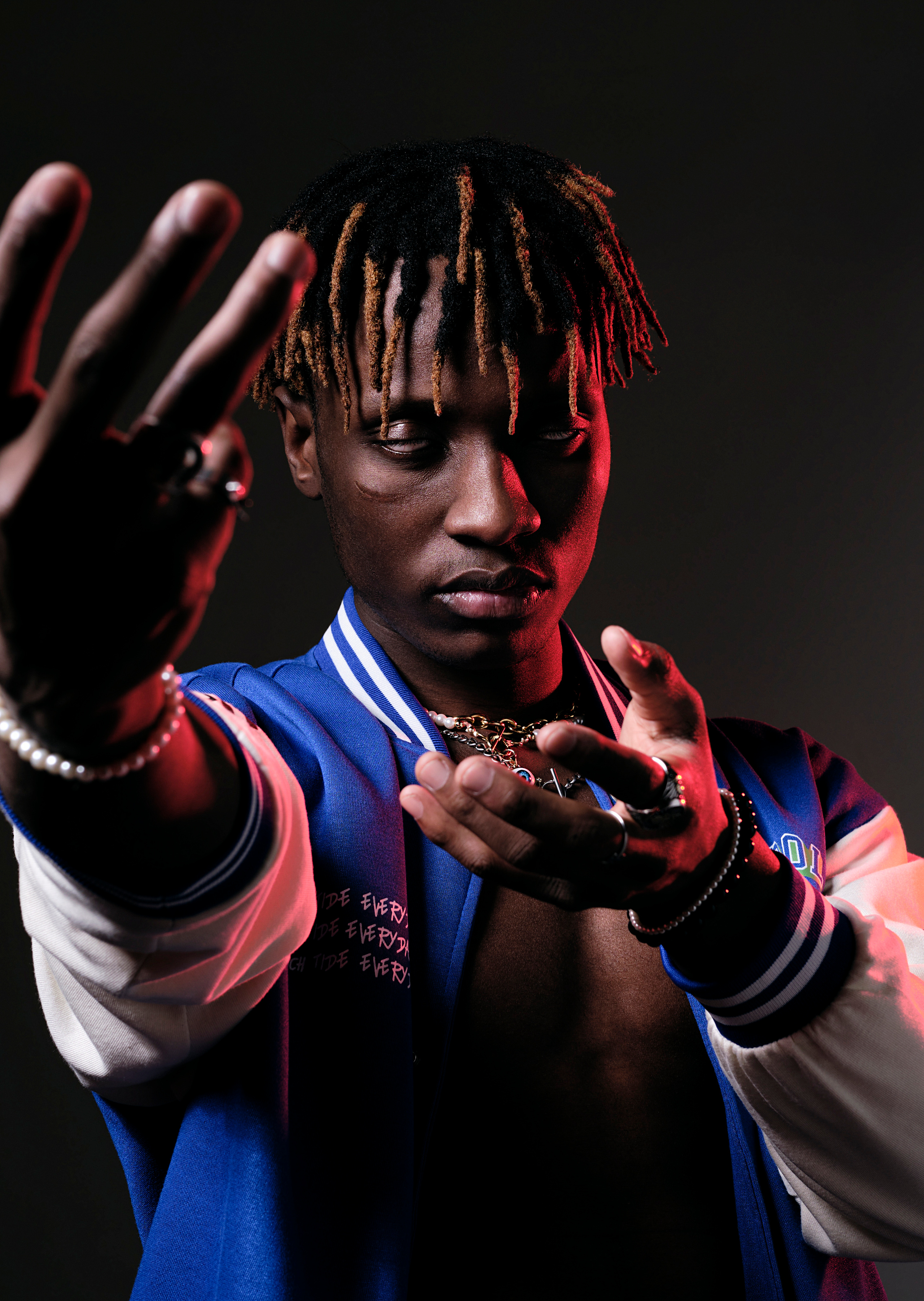 Бэн. Коммерческий, репортажный фотограф в Москве Лейла Мару