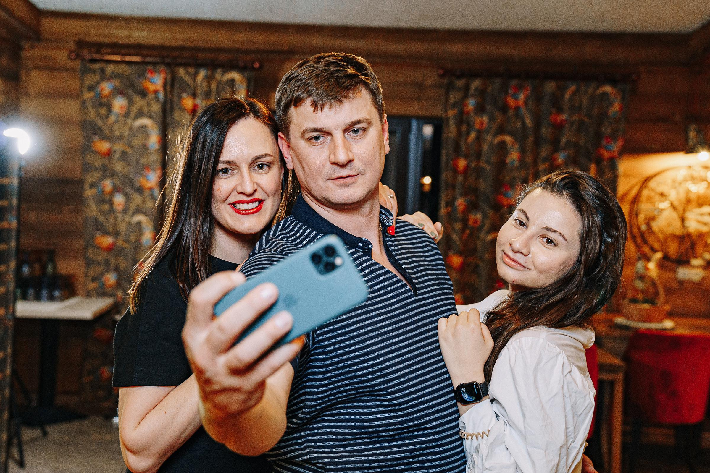 BAYER. Студия коммерческой фотографии в Москве и области