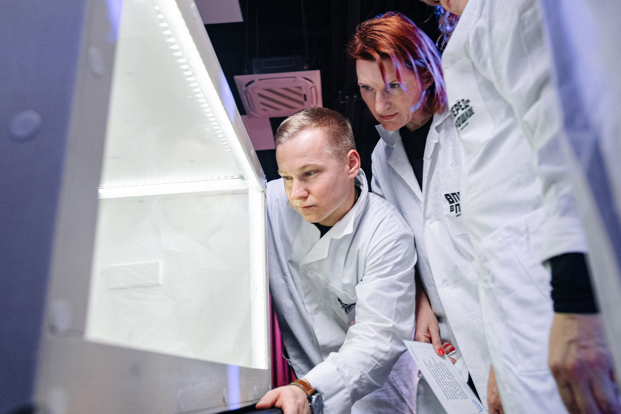 AstraZeneca — Лаборатория Джобса. Студия коммерческой фотографии в Москве и области