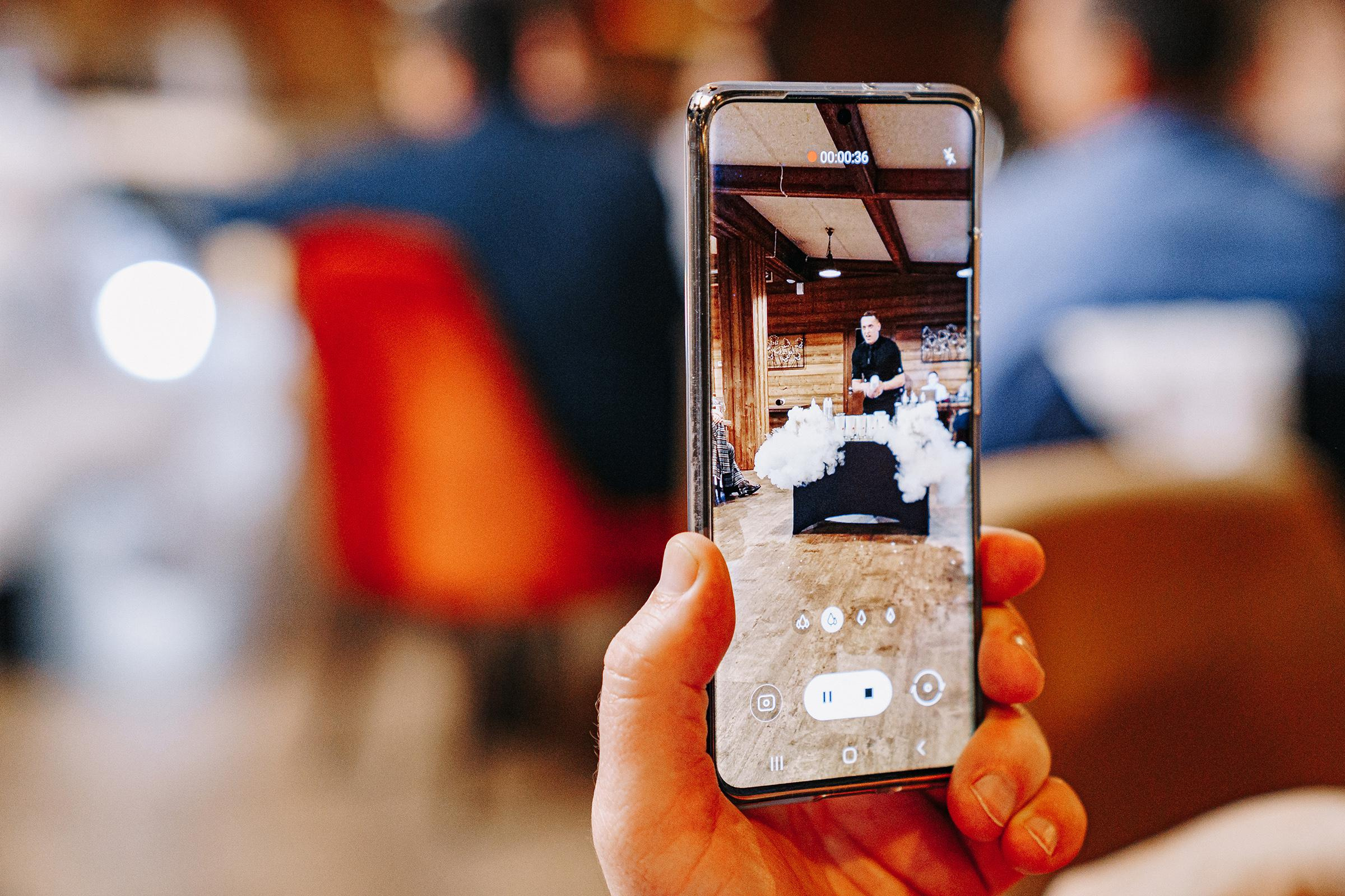 BAYER. Студия коммерческой фотографии в Москве и области