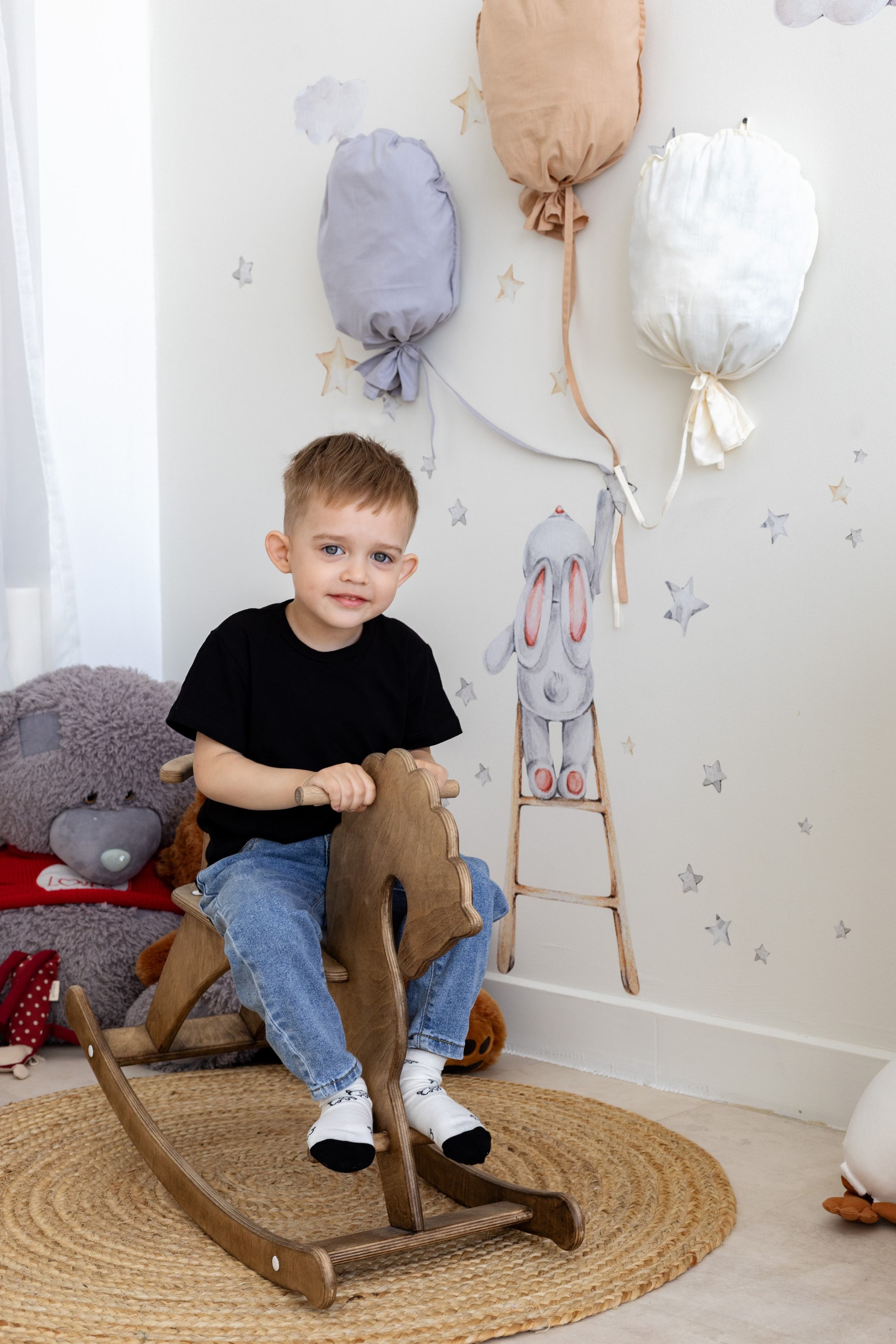 Семейная фотосессия в студии (Михаил, Крестина и Макар). Женский фотограф в Орске Новотроицке Динара Долганова