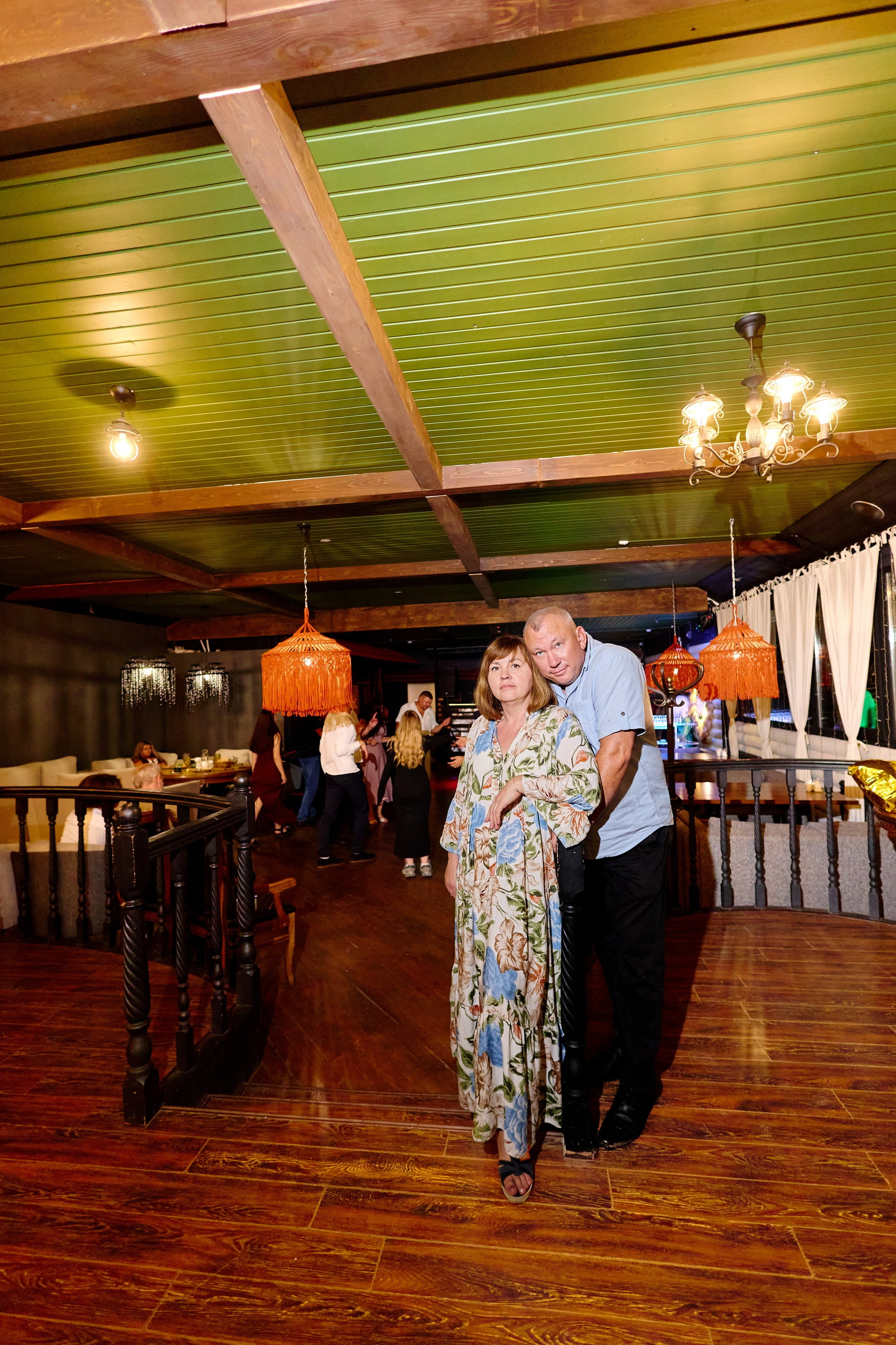 Выпускной 35 Сош. Фотограф Выпускные альбомы Таганрог Сергей Коробченко