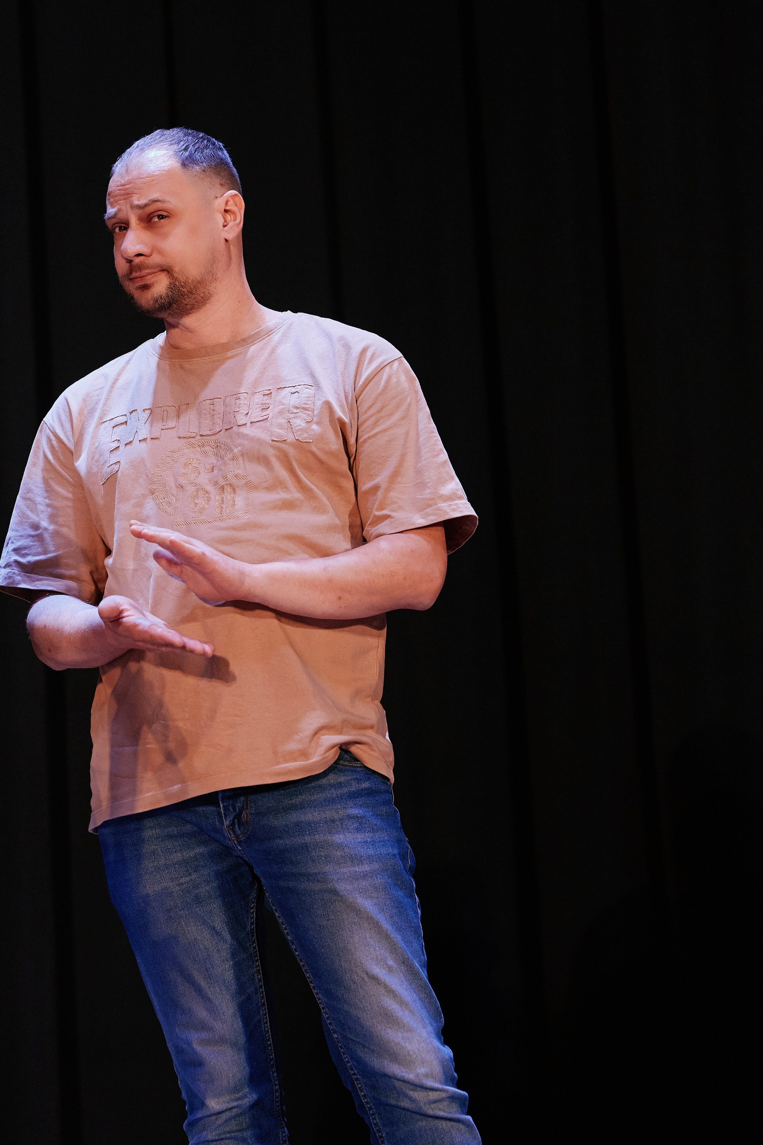 Концерт танцевальной студии Фиеста 08.06. Свадебный репортажный фотограф краснодар максим дремов дрёмов фотосессия студия цена