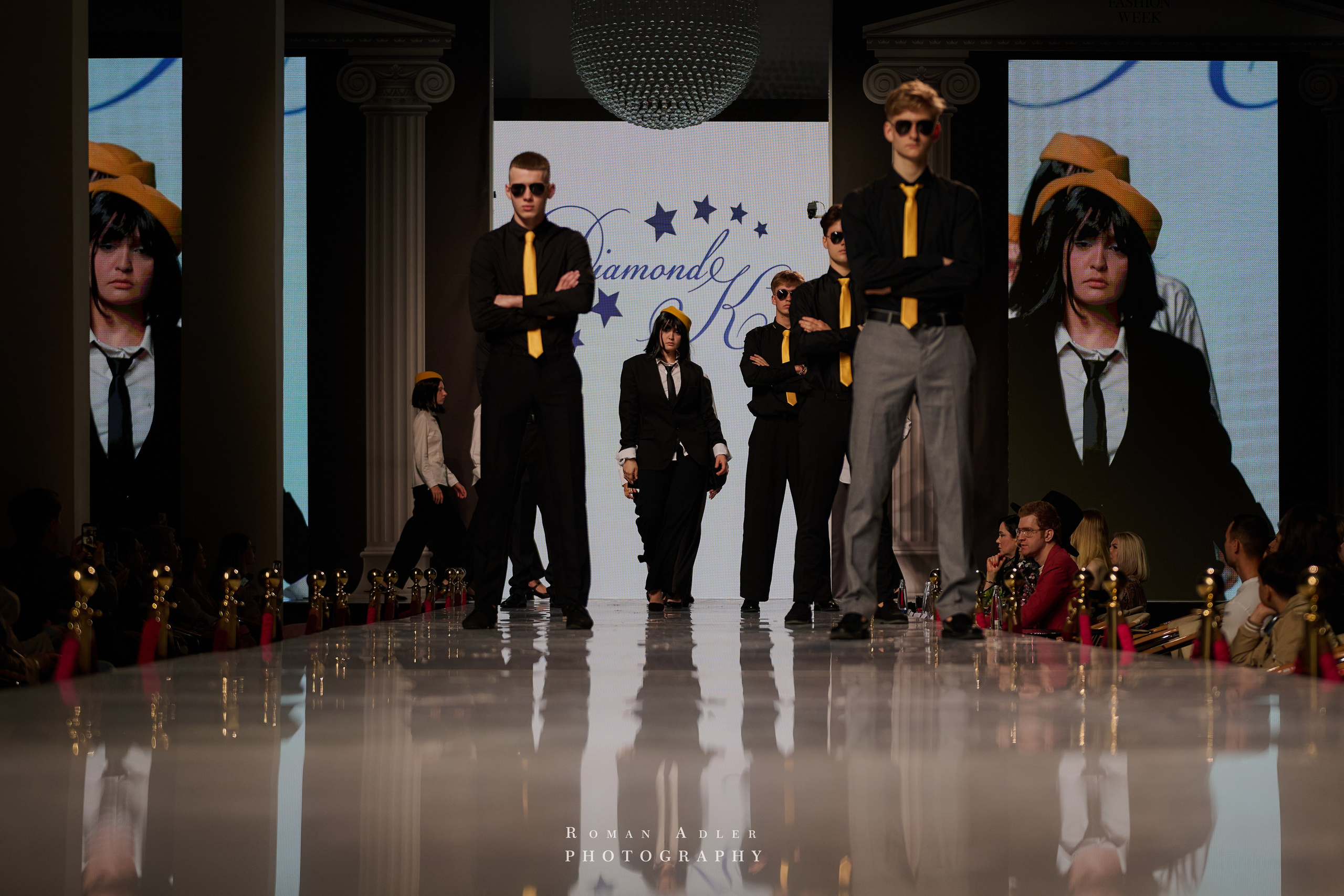 ESTET FASHION WEEK ВЕСНА — 2025. Фотограф Роман Адлер