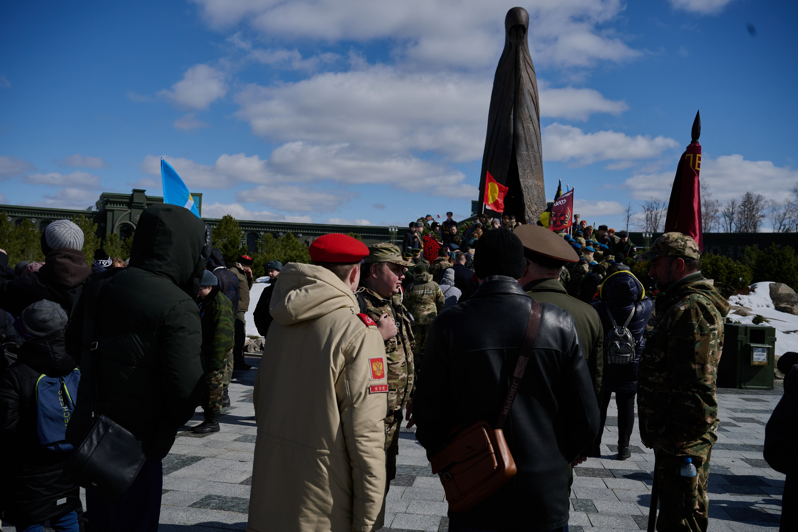 Старт поискового сезона «Вахты Памяти» 2025. Фотограф Роман Адлер