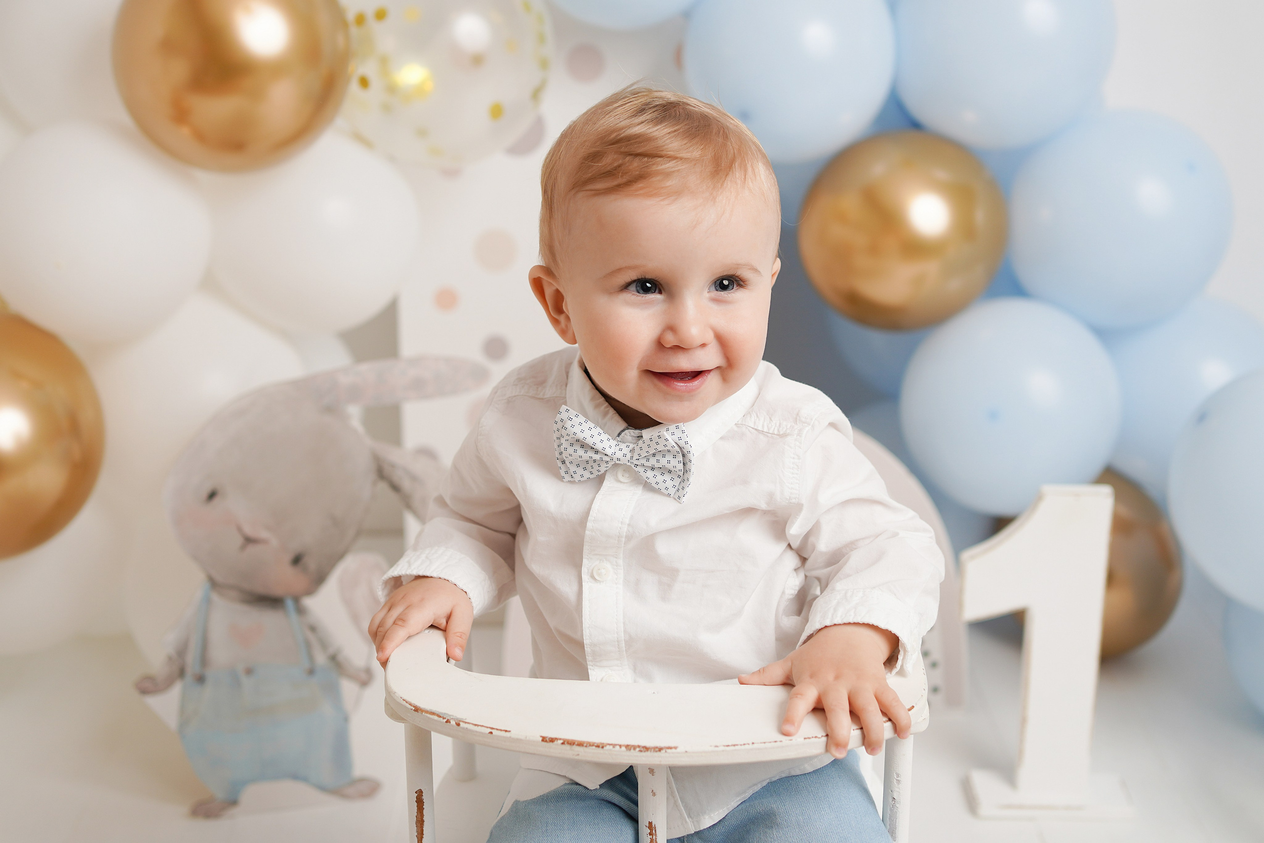 Детская фотосессия Первый год в студии для Ромы. Детский фотограф и фотограф новорожденных в Калининград Оксана Иваний