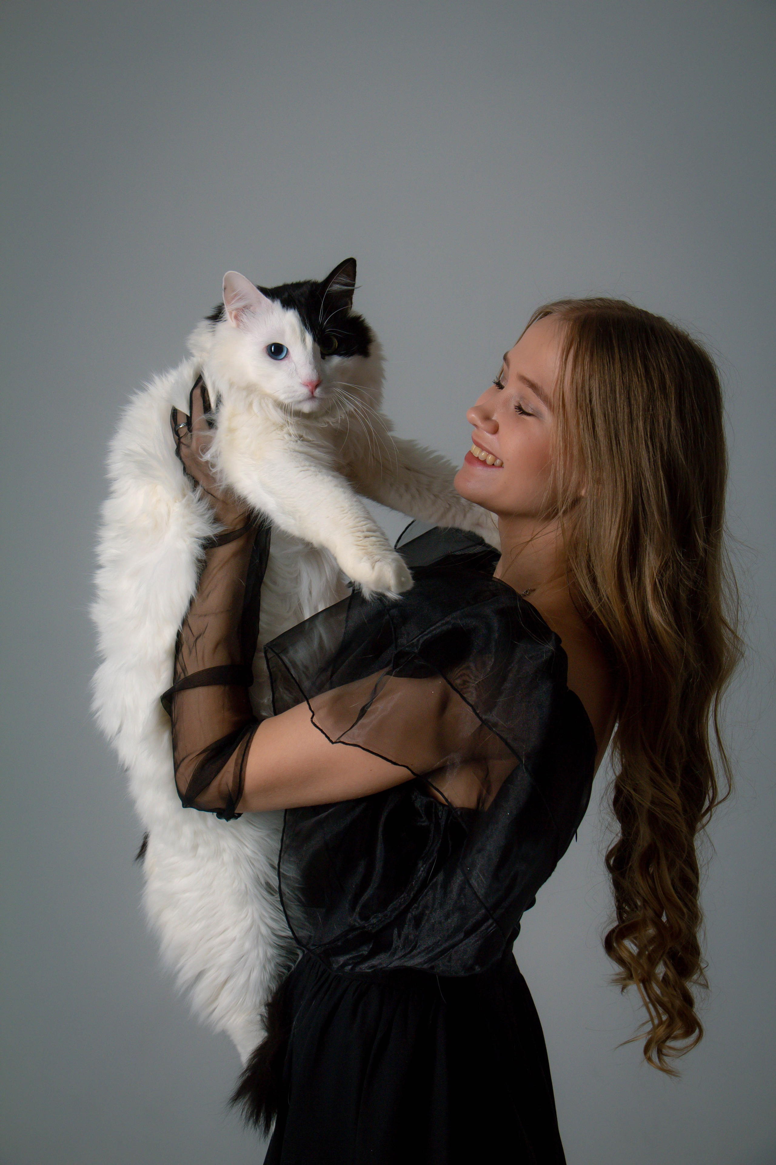 Анна и ее котики. LYU PHOTOGRAPHY