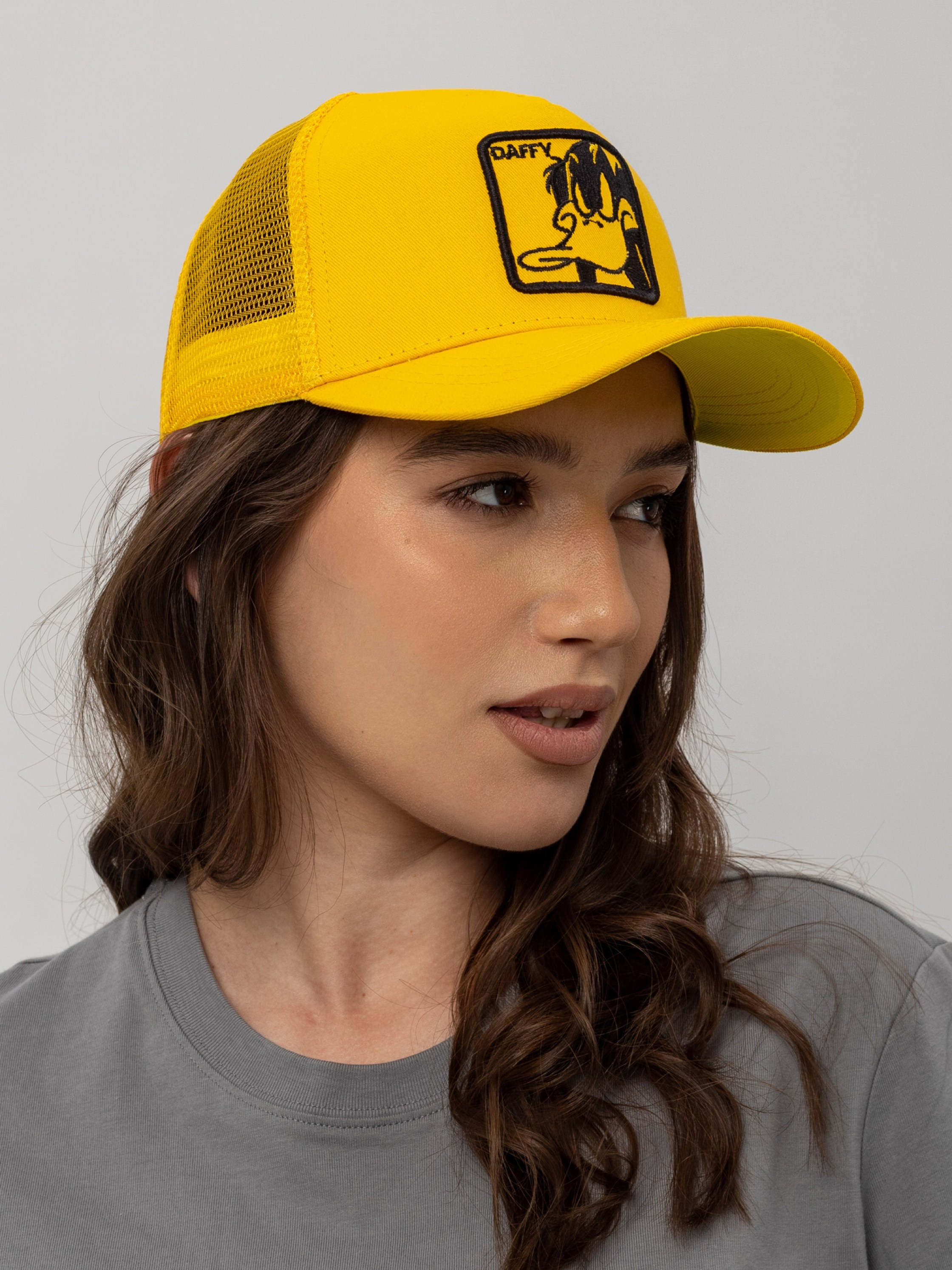 Шапки, кепки. Съёмки для брендов и маркетплейсов