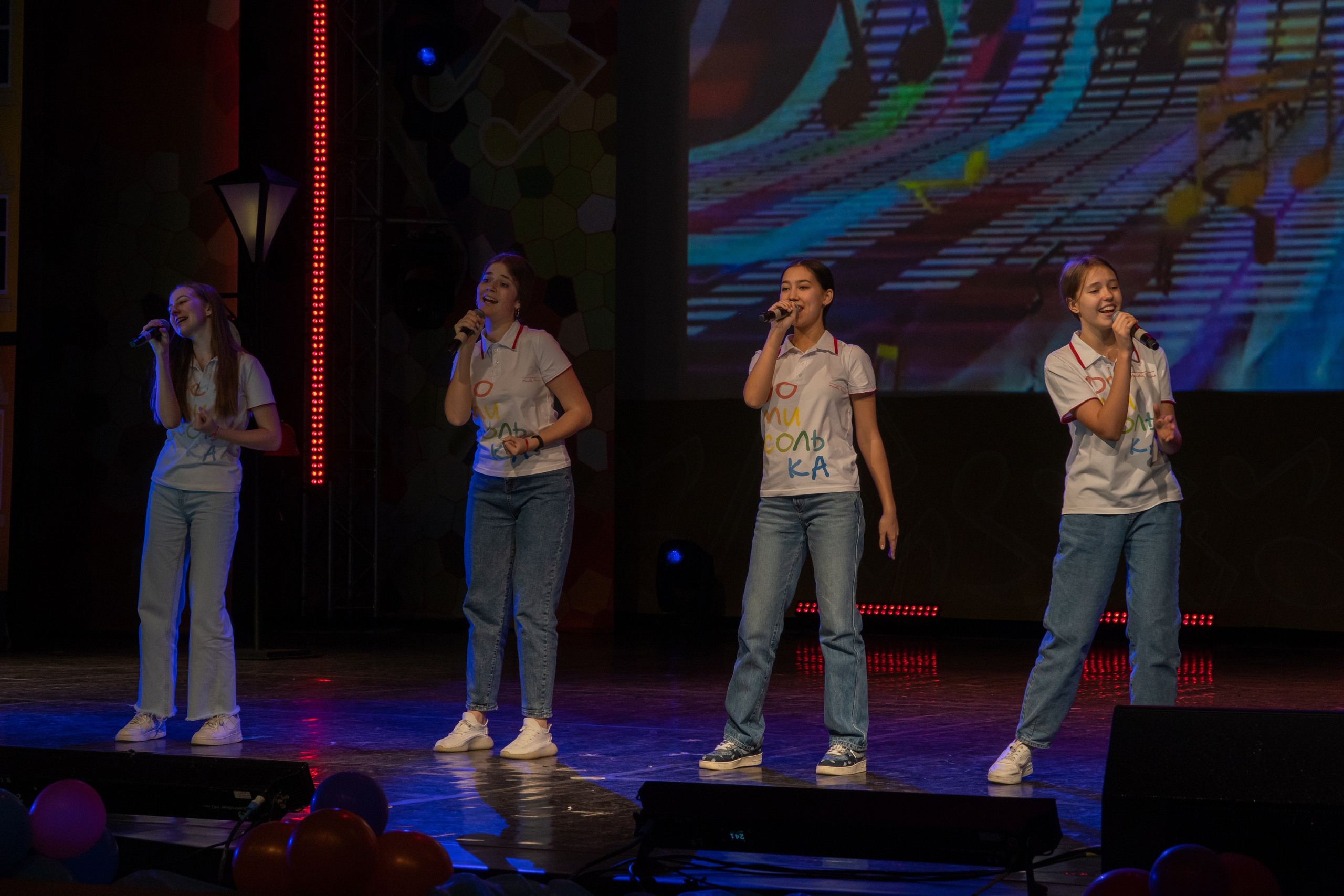 Съёмка концерта для Домисольки, большой концертный зал Космос. «Студия DRONAVT`s» — видеосъёмка и фотография г. Москва