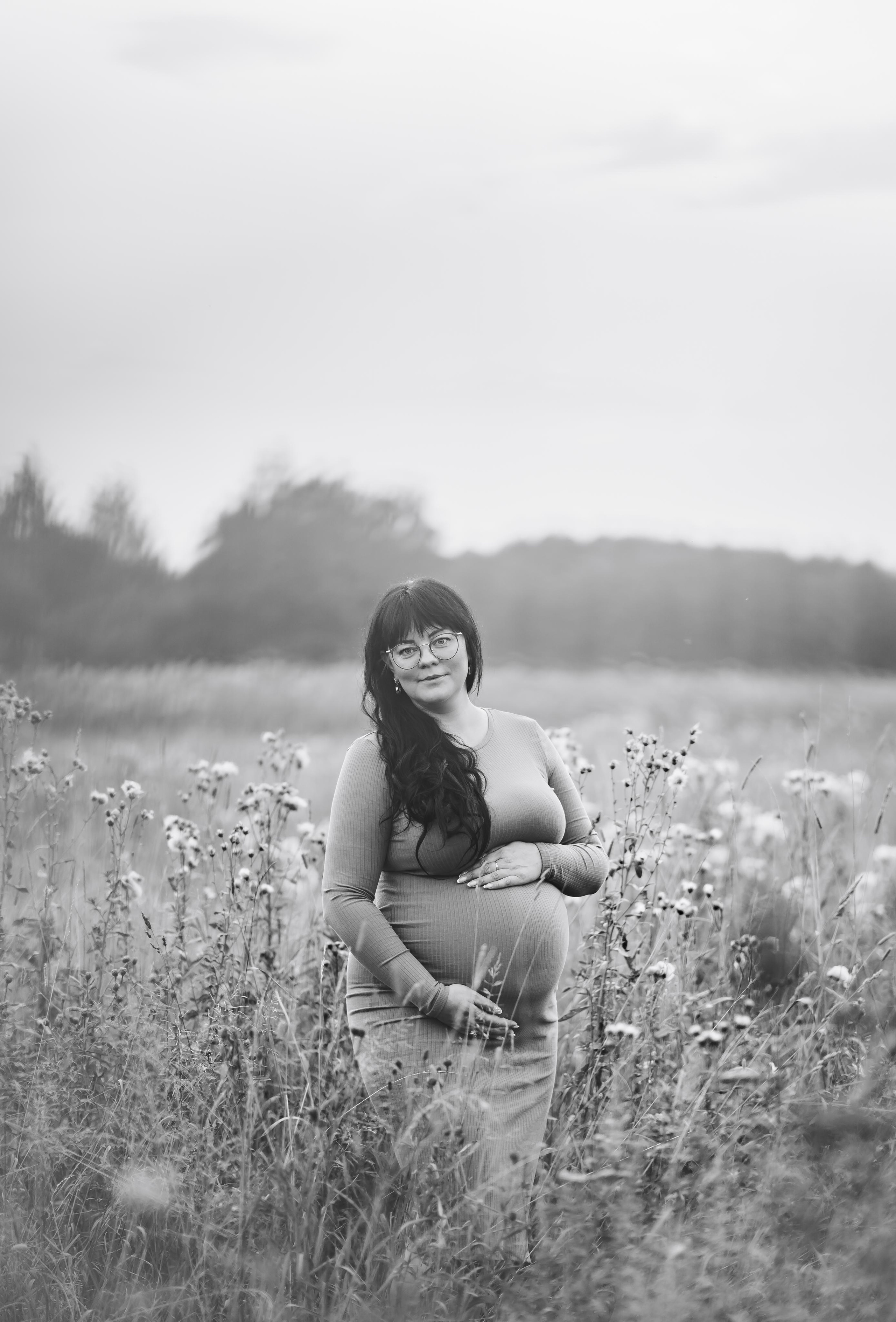 Фотосессия беременности на природе. Снимки семьи в ожидании. Фотосессия новорожденных в Москве — newborn фотограф Елена Виниченко