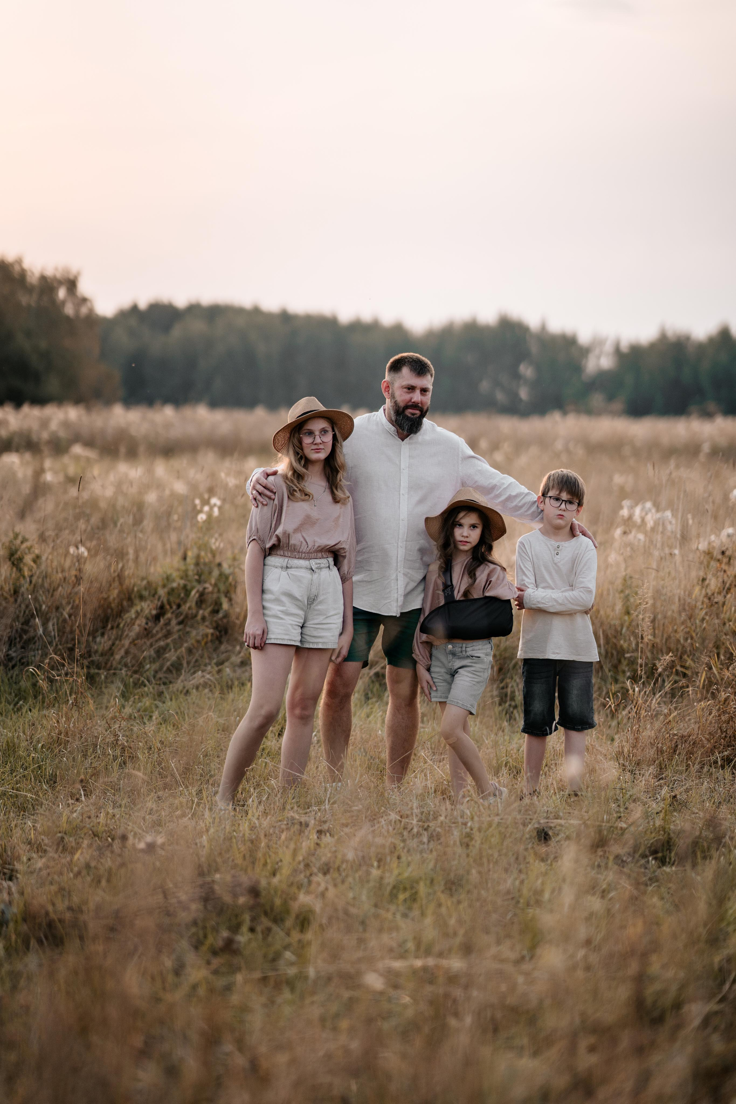 Фотосессия беременности на природе. Снимки семьи в ожидании. Фотосессия новорожденных в Москве — newborn фотограф Елена Виниченко