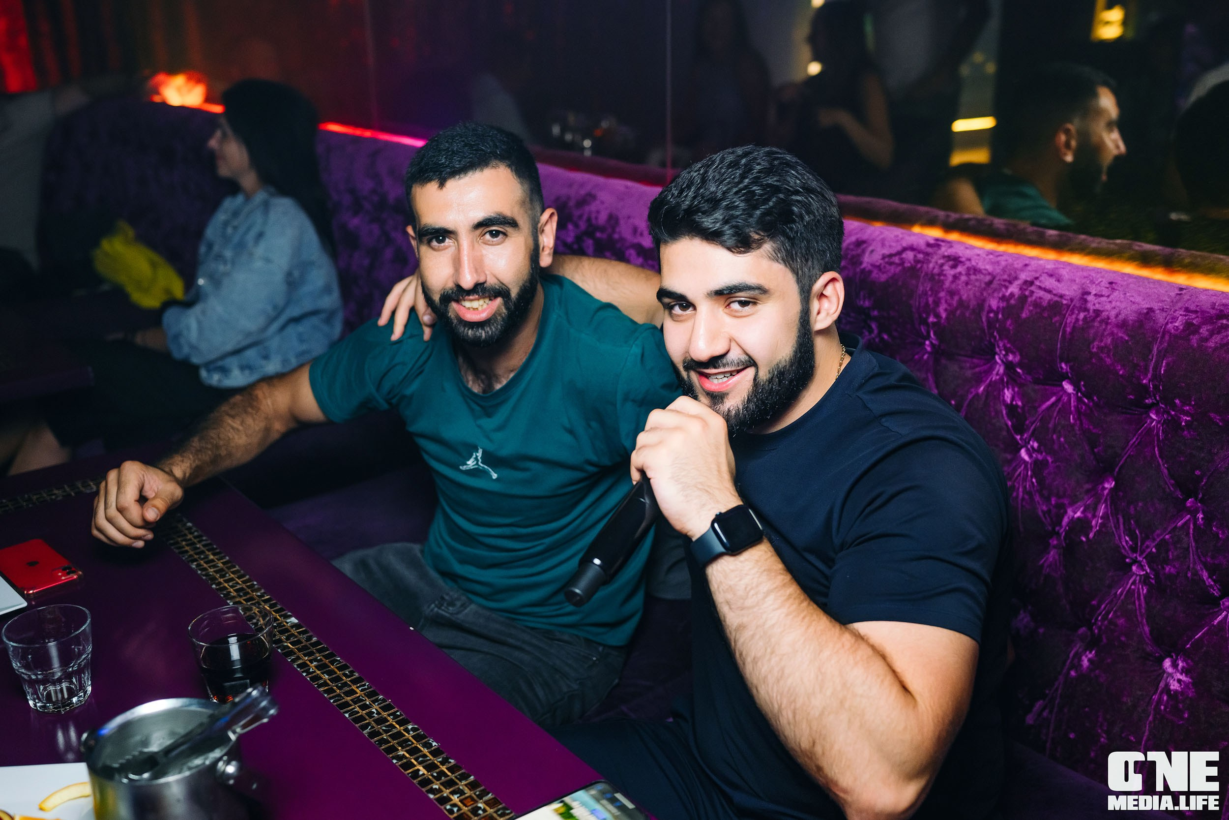 Фоторепортаж из караоке-клуба Эйфория. One Media Life: фоторепортажи, фотоотчеты с мероприятий и заведений