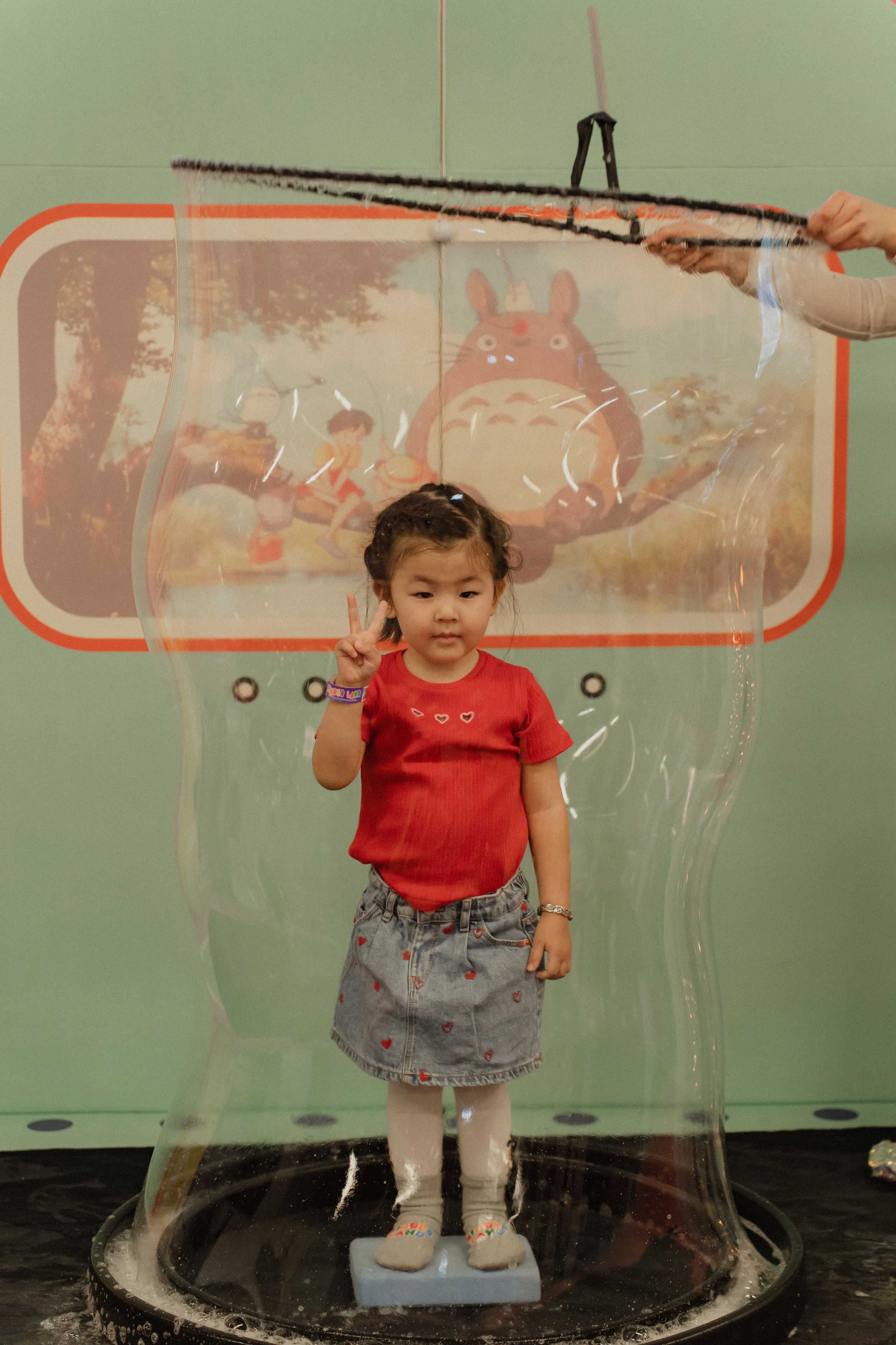 День рождения Алиши (кафе). Крис Богомазова