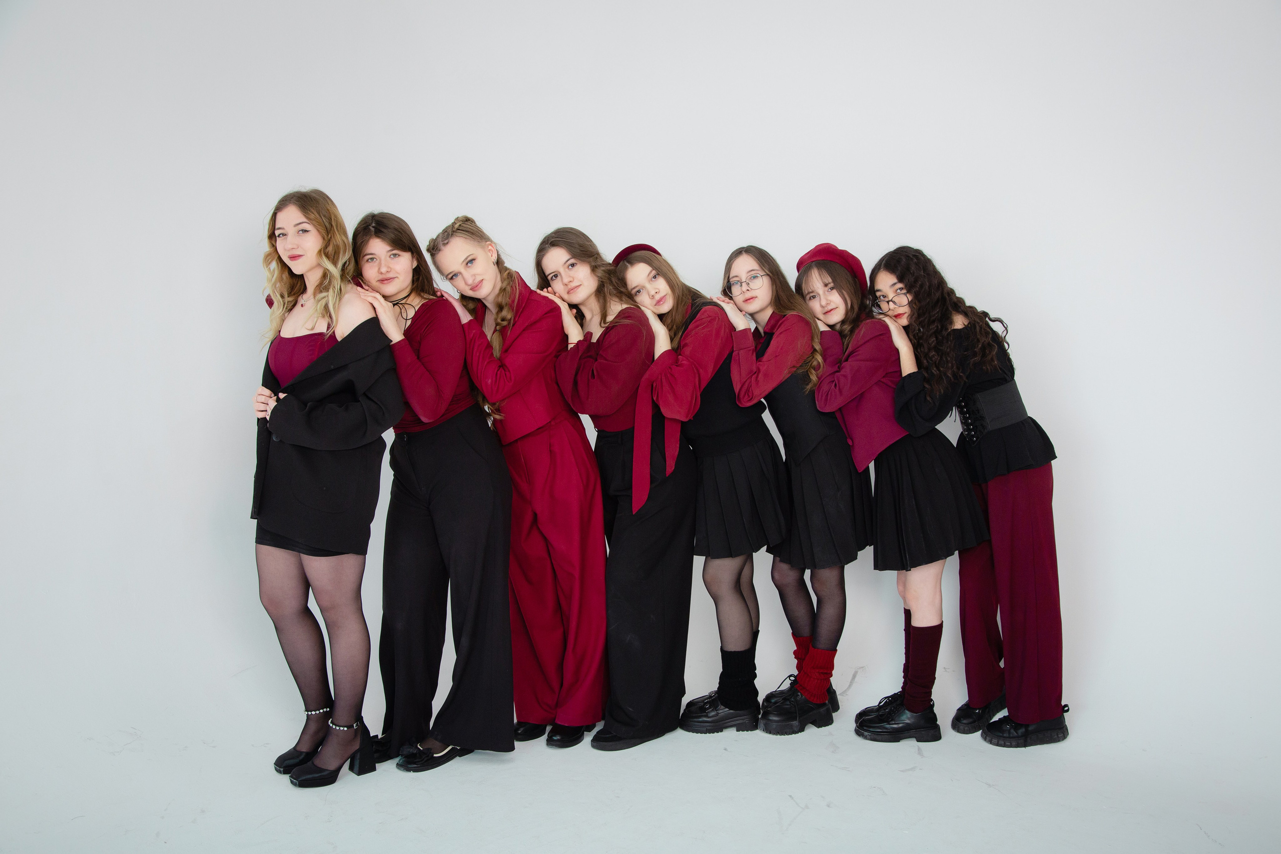 Фото работы. XPLACEMEDIA — Виньетки в Актобе. Выпускные альбомы в Актобе