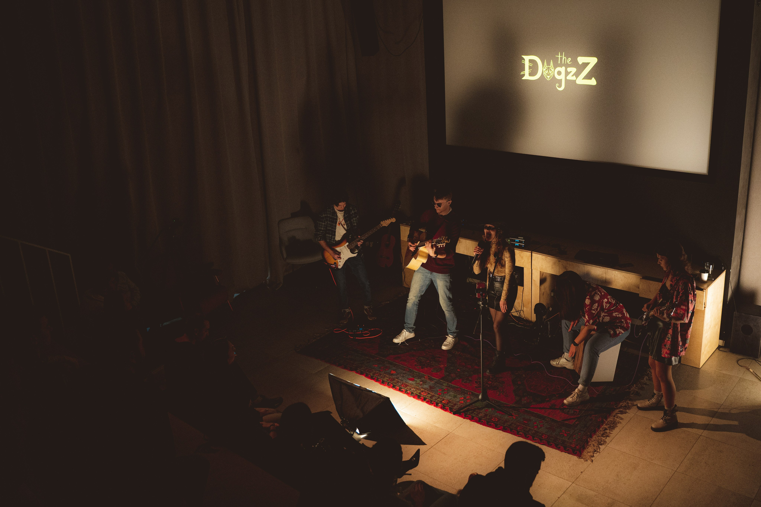 Квартирник в Ко-воркинге «Люди». Свадебный и репортажный фотограф в Уфе| Осетрова Ольга