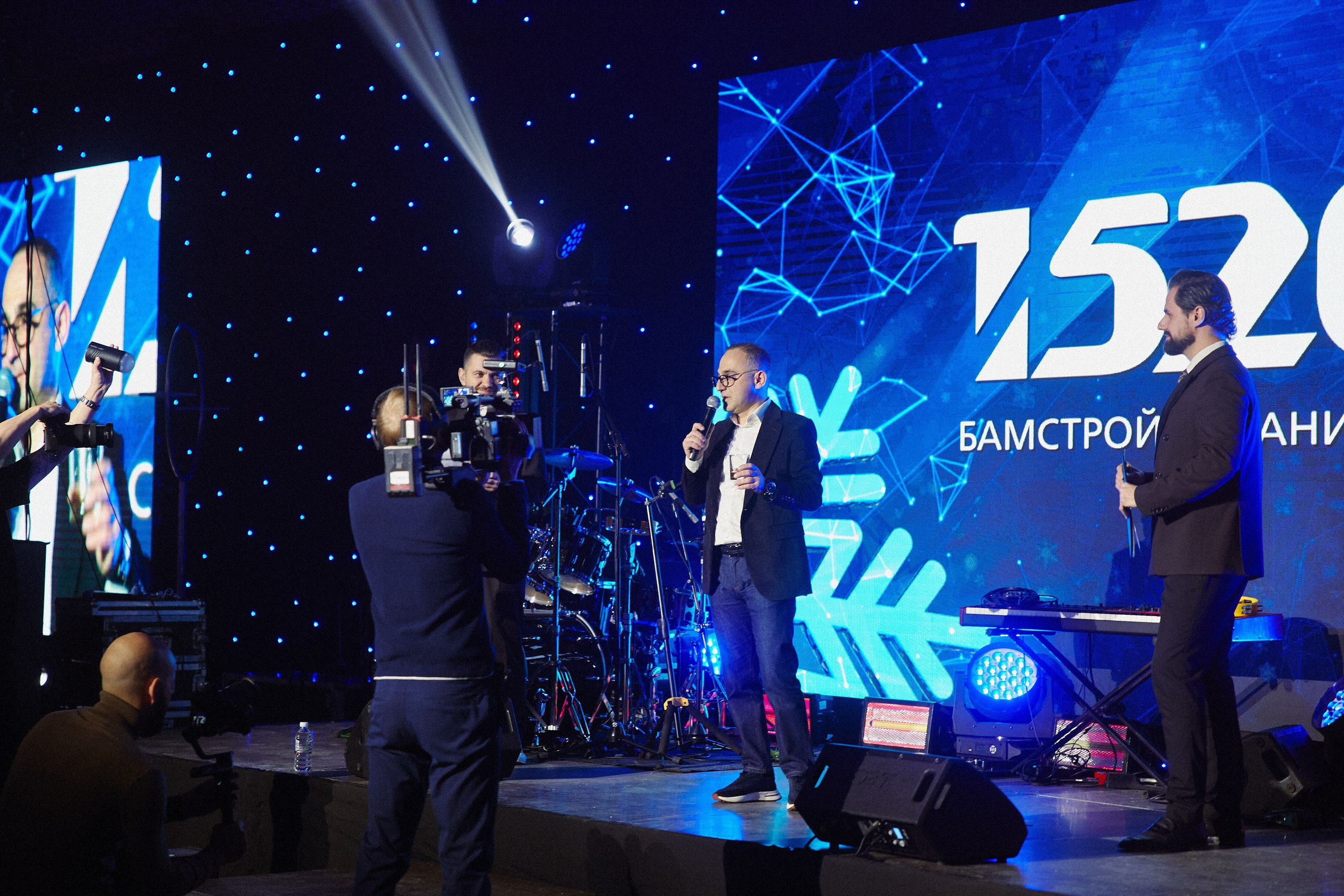 1520 HAPPY NEW YEAR. Репортажный фотограф в Хабаровске Николай Соболев