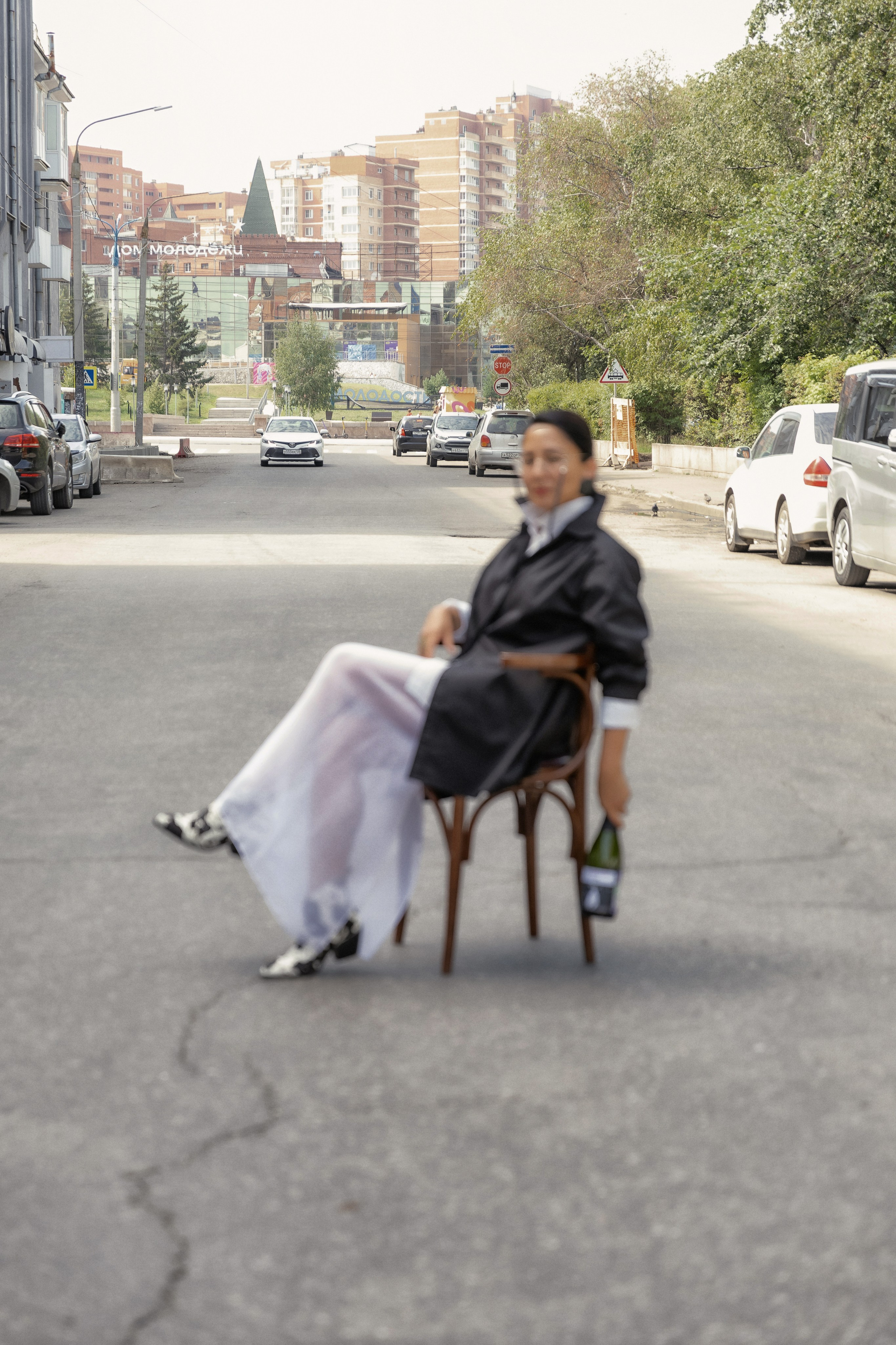 Фотопрогулка со стулом. Рыжий Фотограф Иркутск