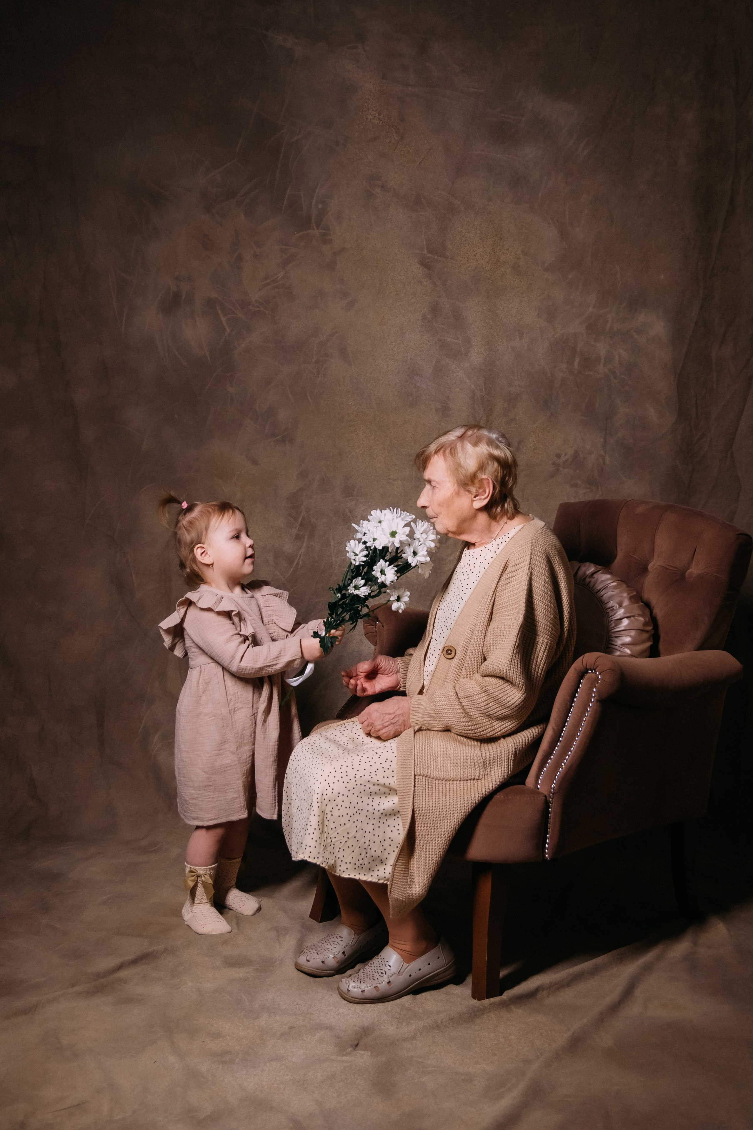 ТЕПЛО ПРАБАБУШКИНЫХ РУК. Женский и семейный фотограф Елена Петрова