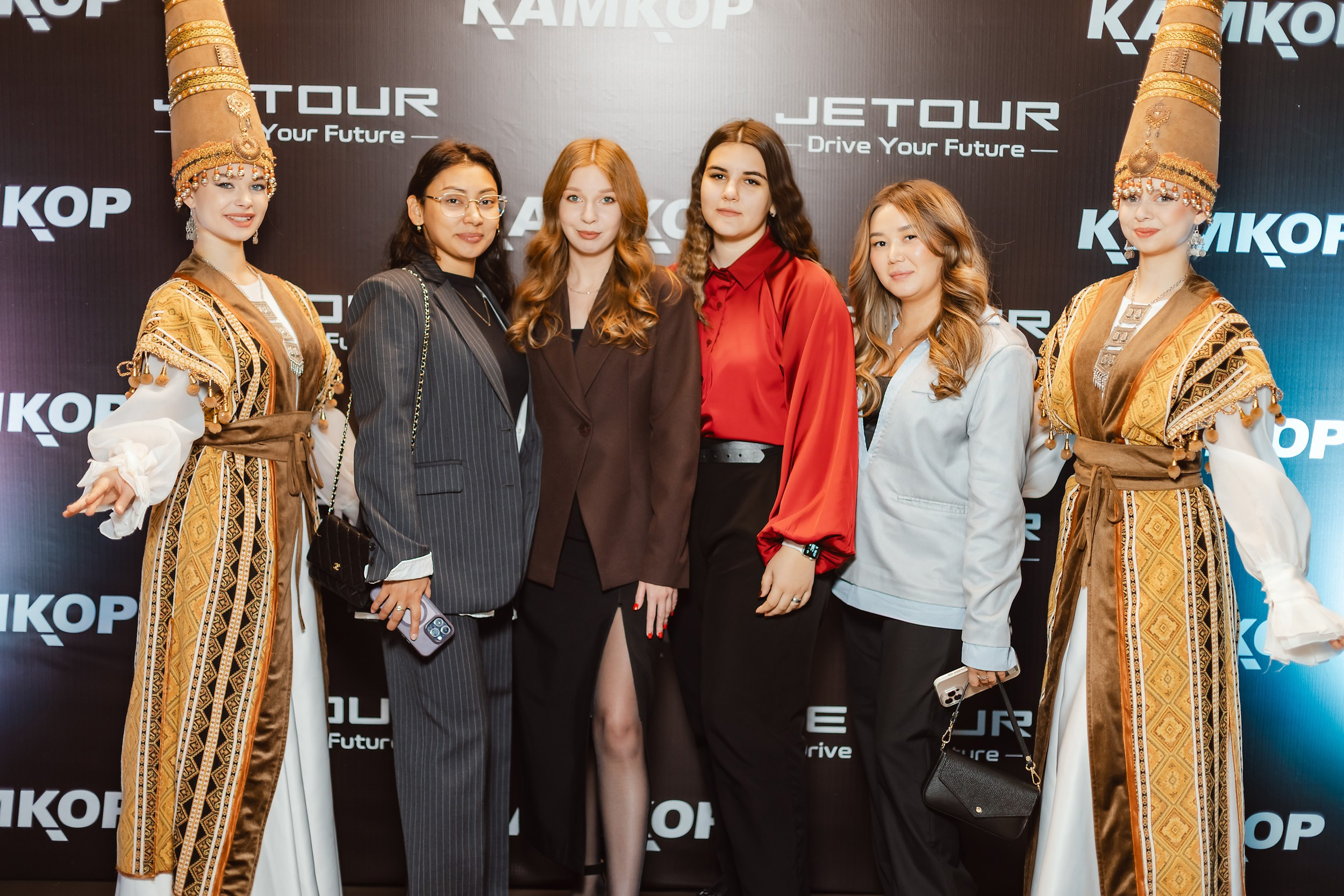 Открытие Jetour. Кипятком Павлодар