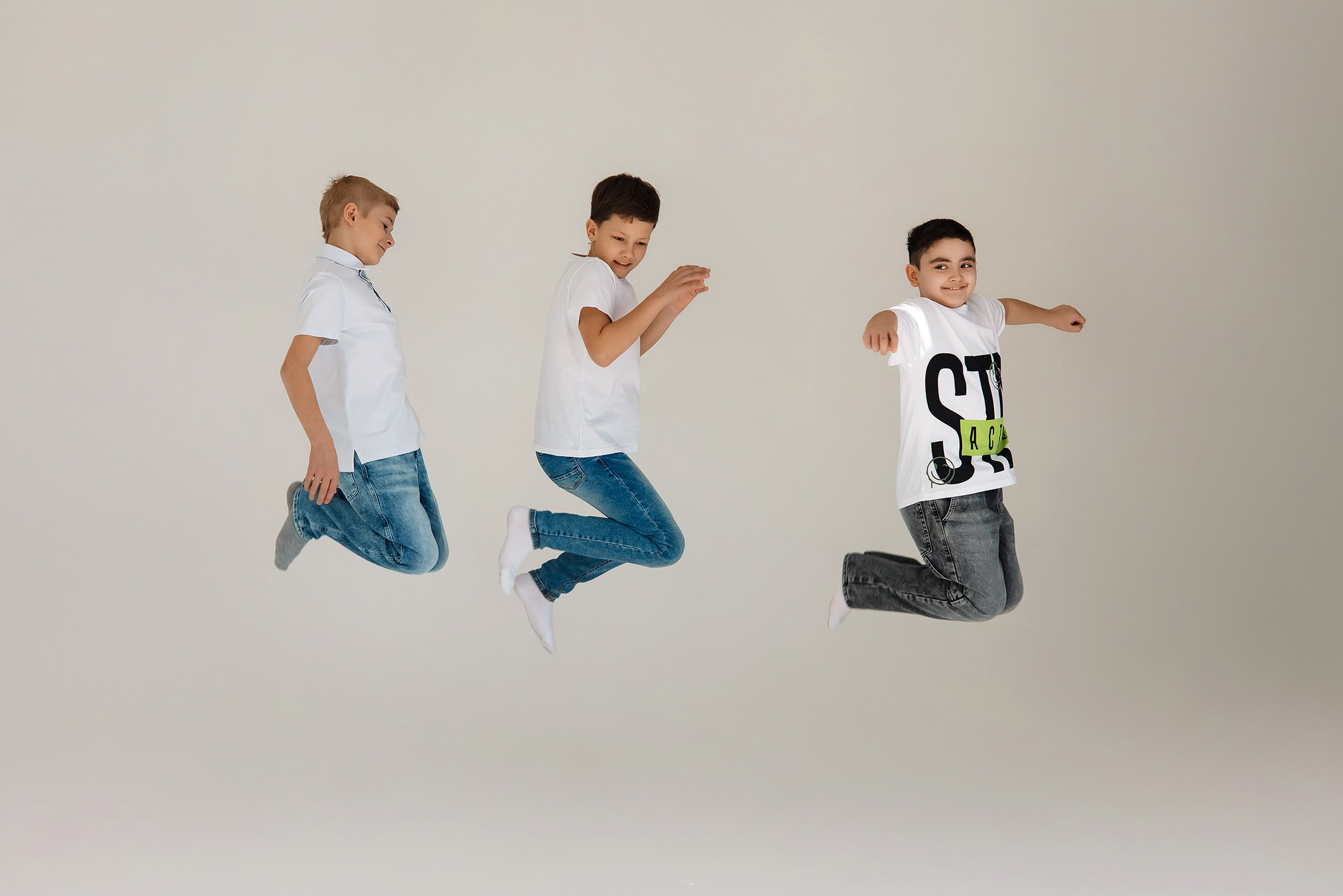 4 класс съемка в фотостудии. Фотограф Любовь Корниенко, Примоский край