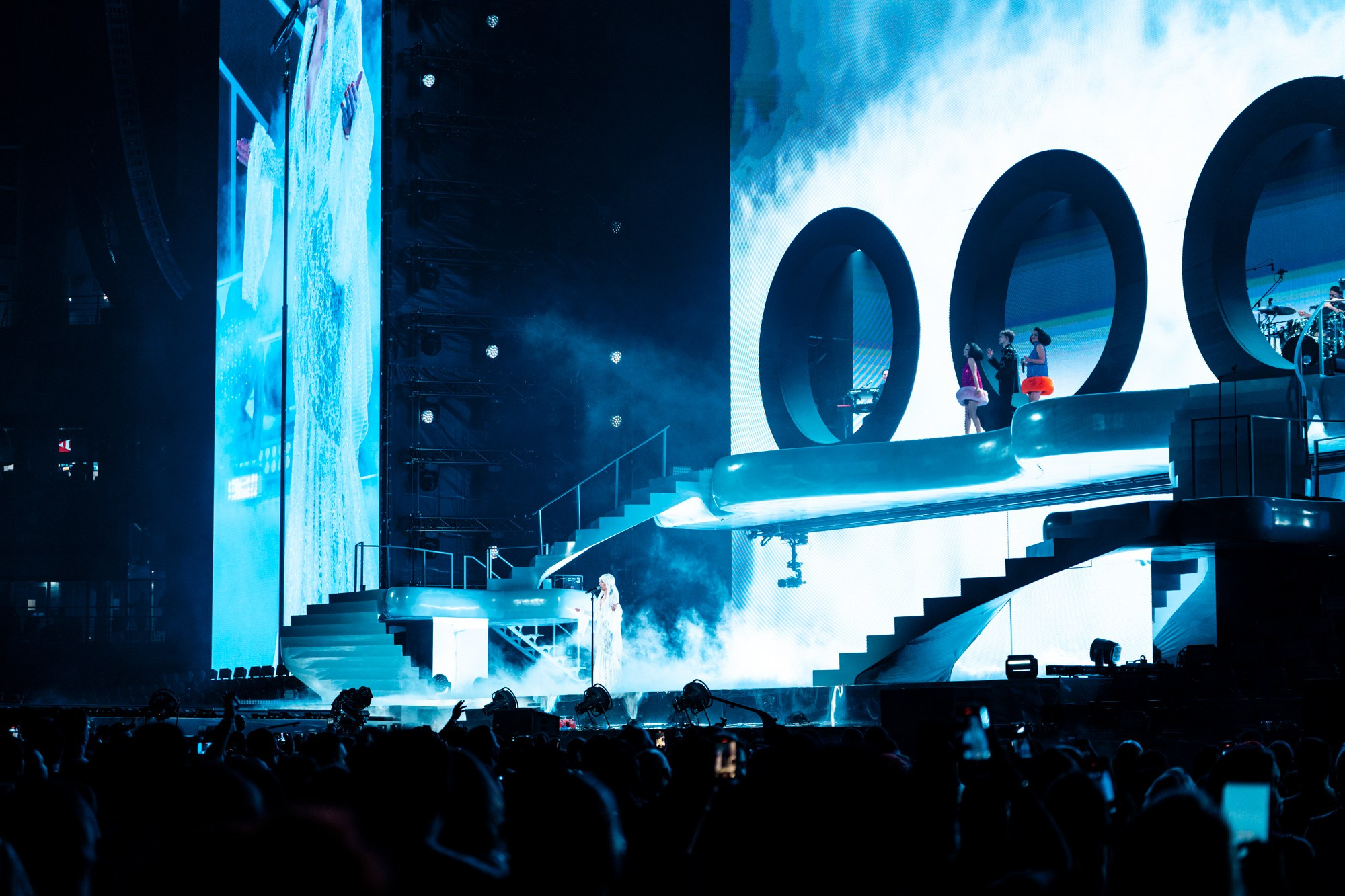 Zivert. Магия музыки в кадре: Концертная Фотография