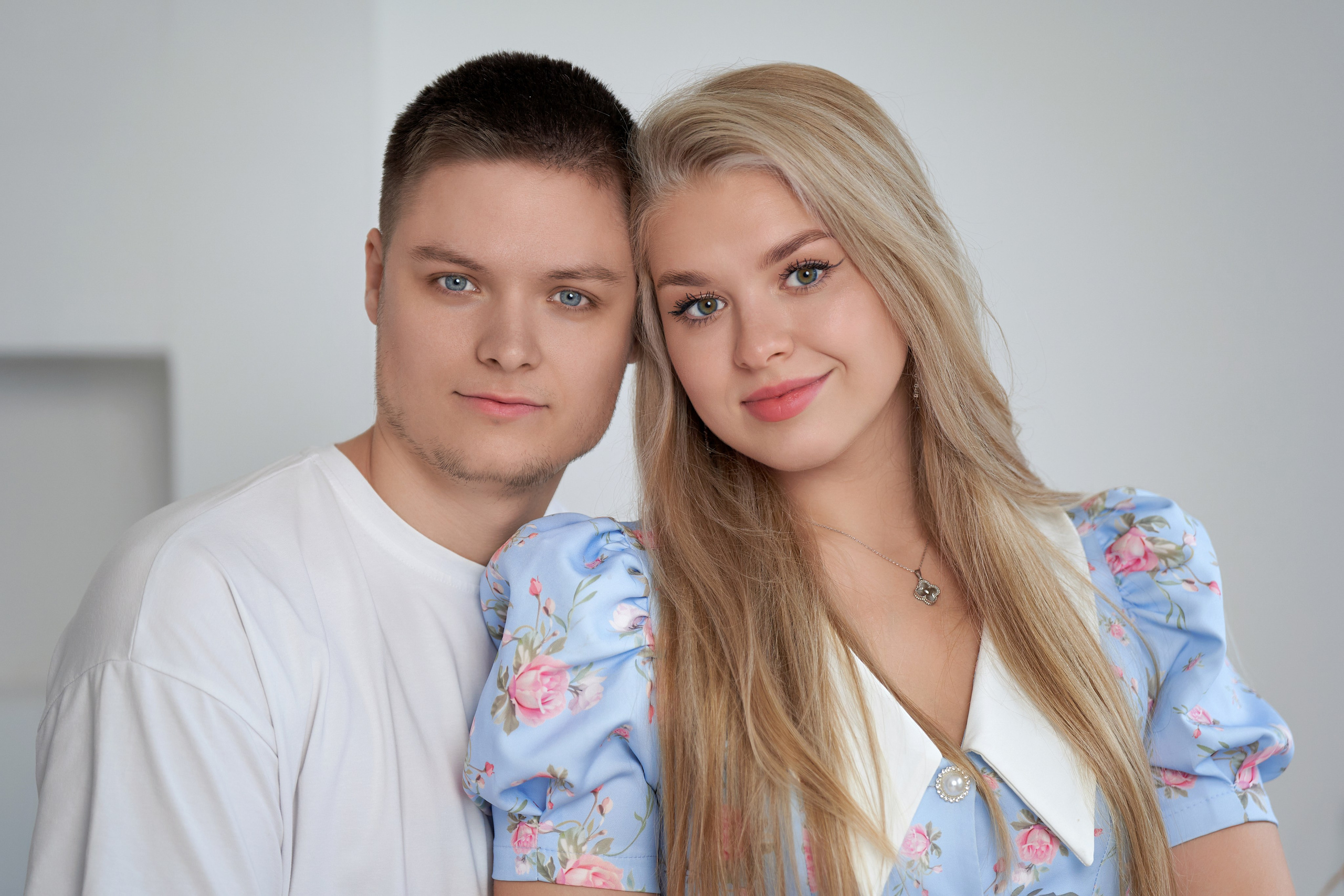 Фотосъемка в студии. Выпускные альбомы в Екатеринбурге, от Анастасии Саловой