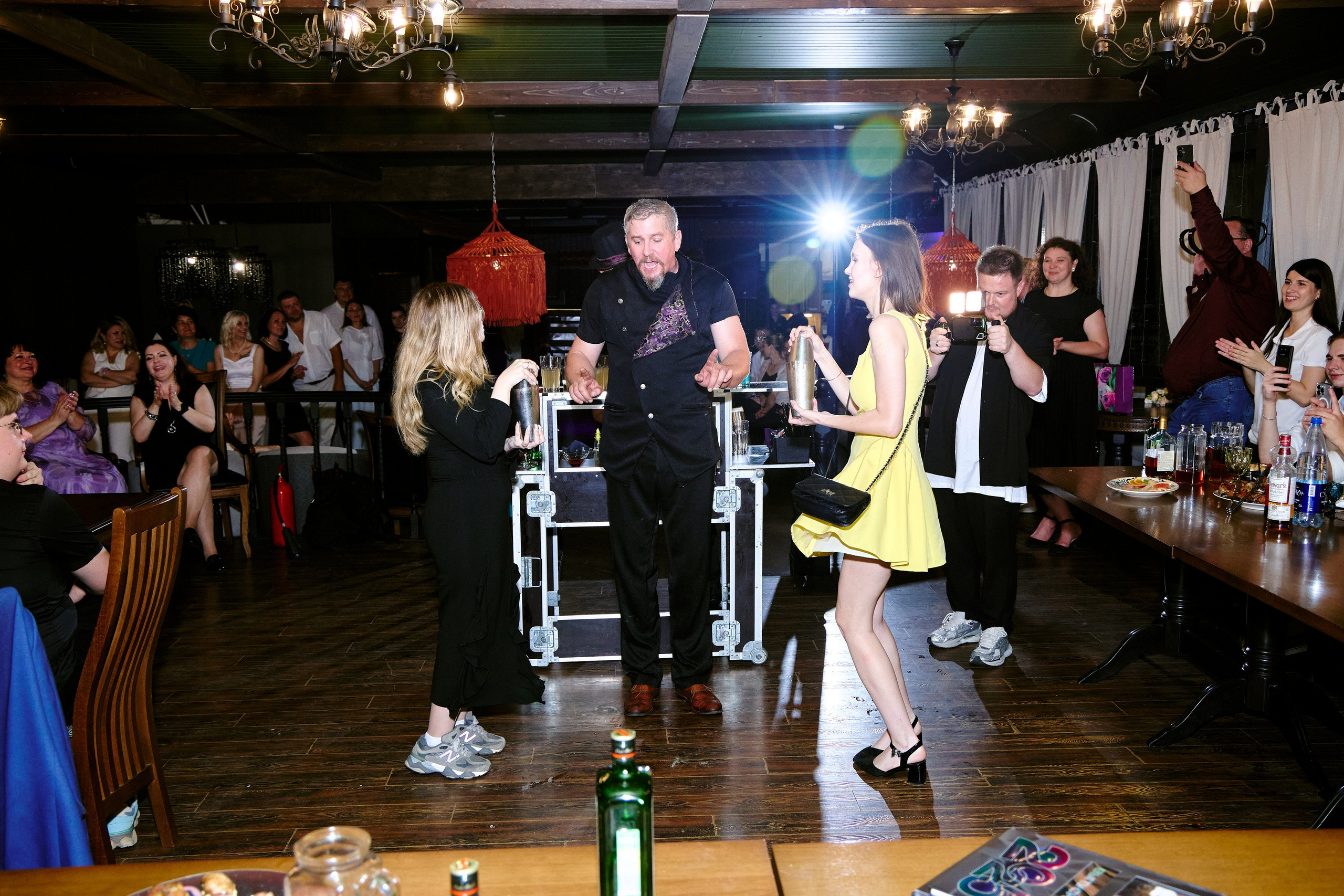 Выпускной 35 Сош. Фотограф Выпускные альбомы Таганрог Сергей Коробченко