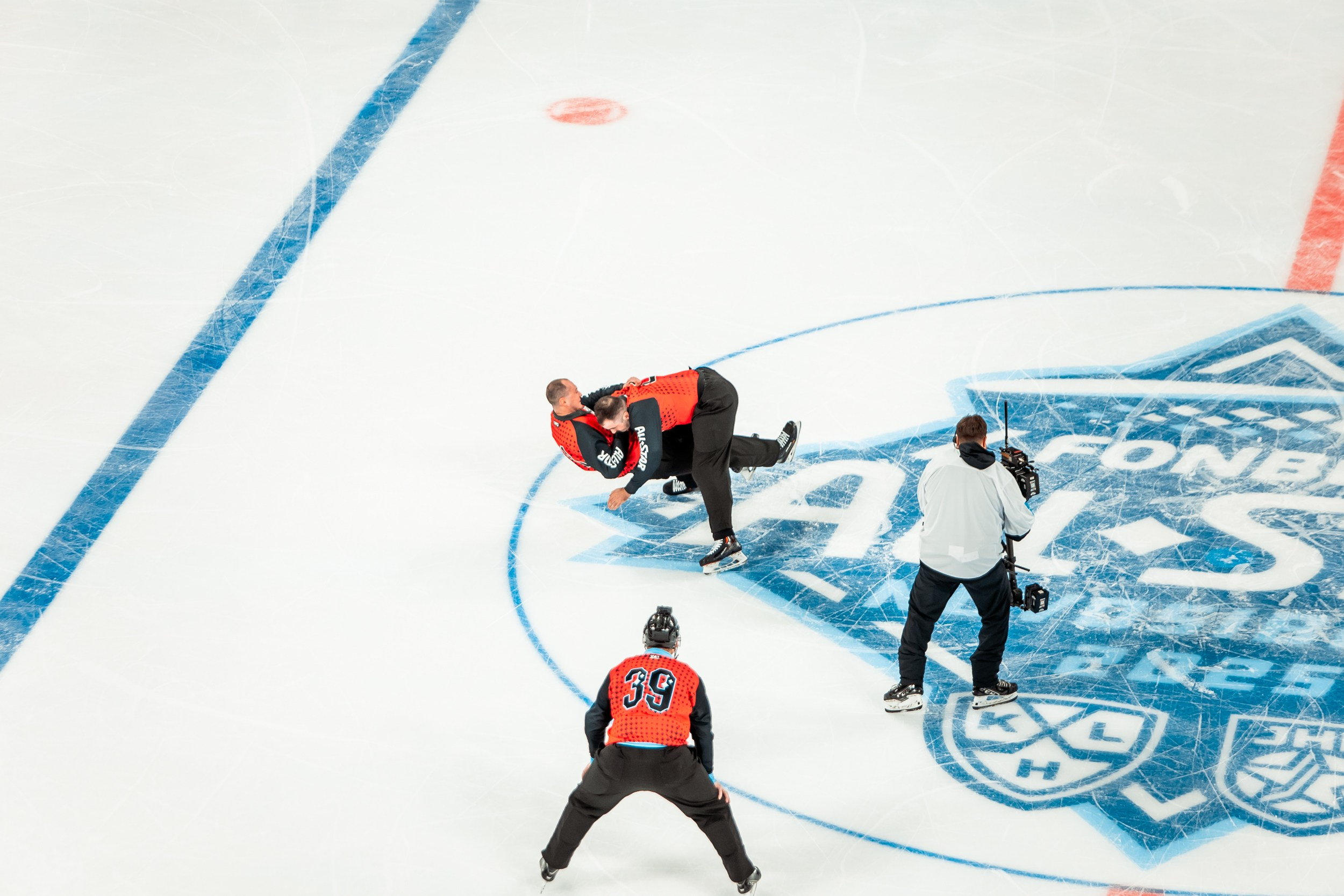 KHL All-Star 2025. Репортажный фотограф в Сочи Дмитрий Ветринский