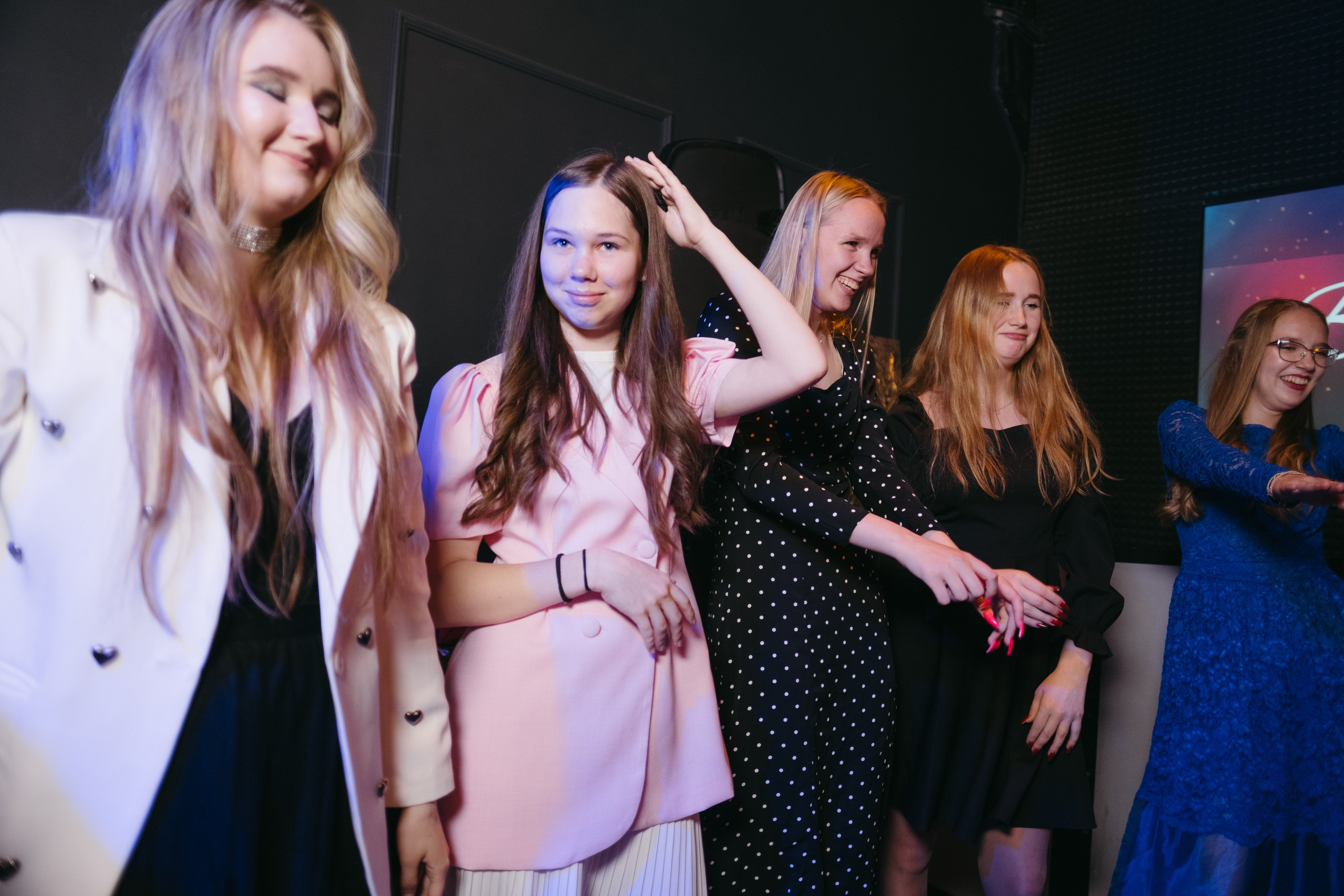 Выпускной 11 класс. Свадебный и репортажной фотограф Денис Ожигин в Краснодаре и Краснодарском крае